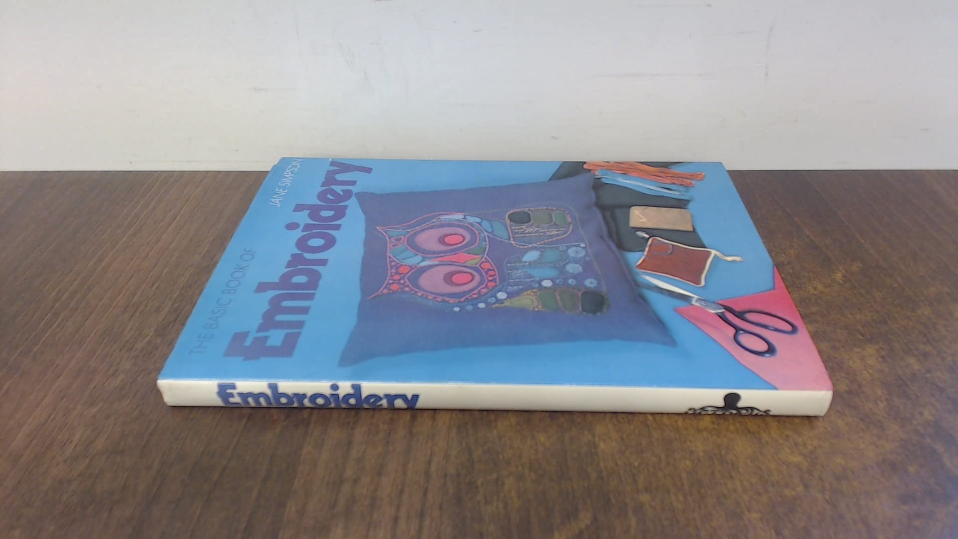 Basic Book of Embroidery Books