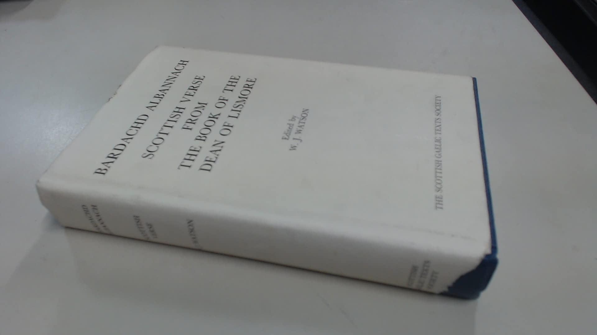 Scottish Verse from the Book of the Dean of Lismore (Bardachd Albannach) Poetry