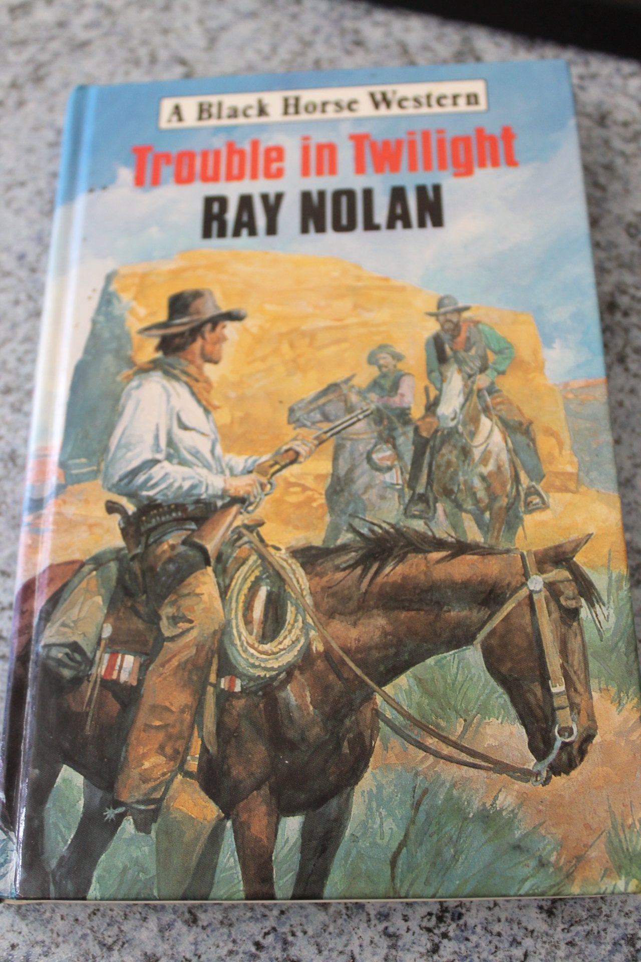 Trouble in Twilight (Black Horse Western) Action & Adventure
