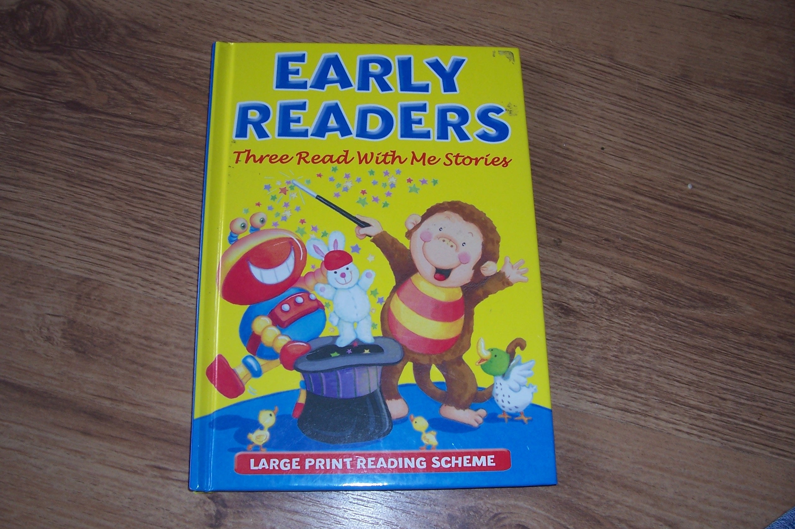 Early Readers: Three Read with Me Stories (LARGE PRINT) book