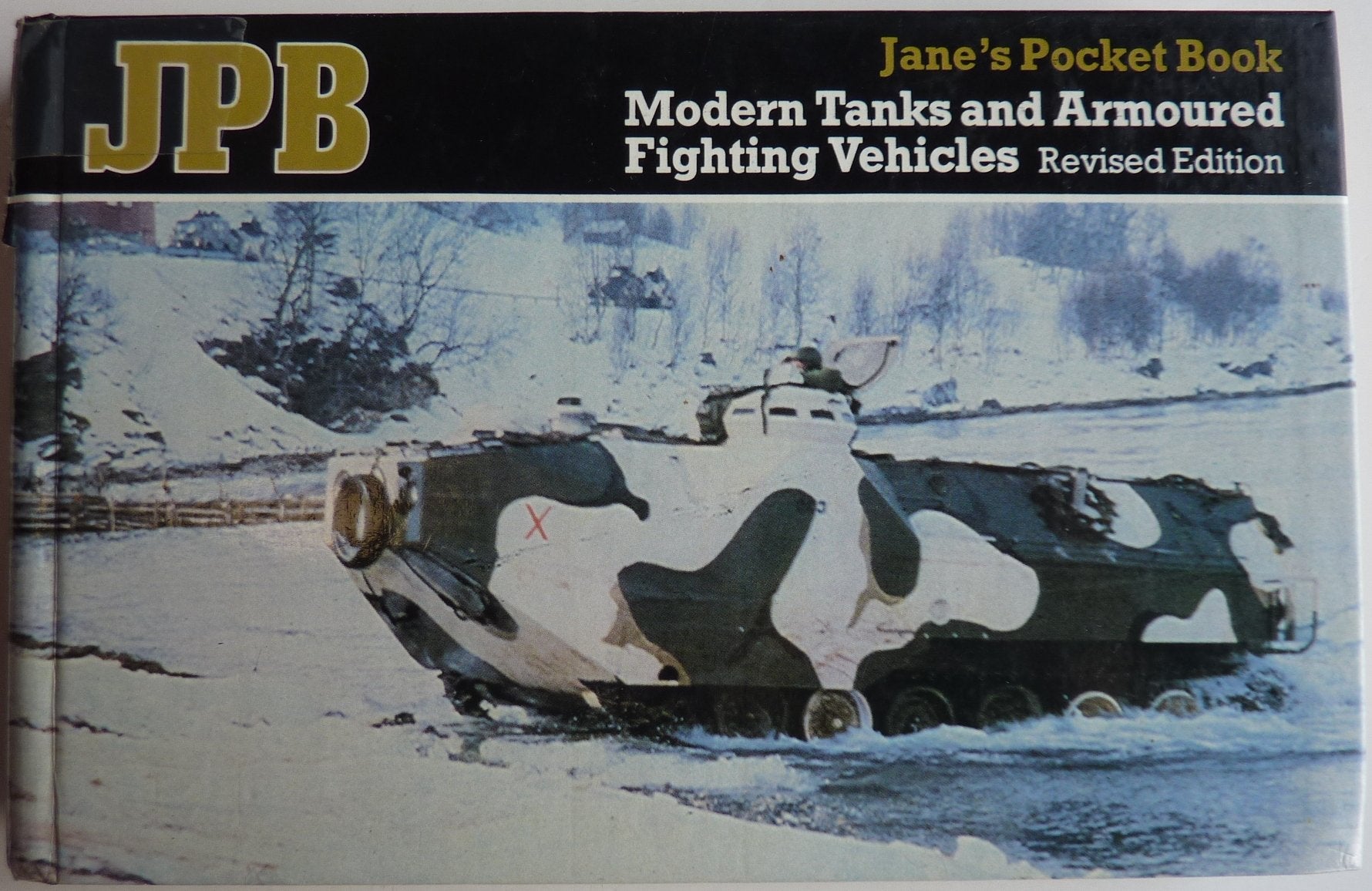 Jane's Pocket Book of Modern Tanks and Armoured Fighting Vehicles Books