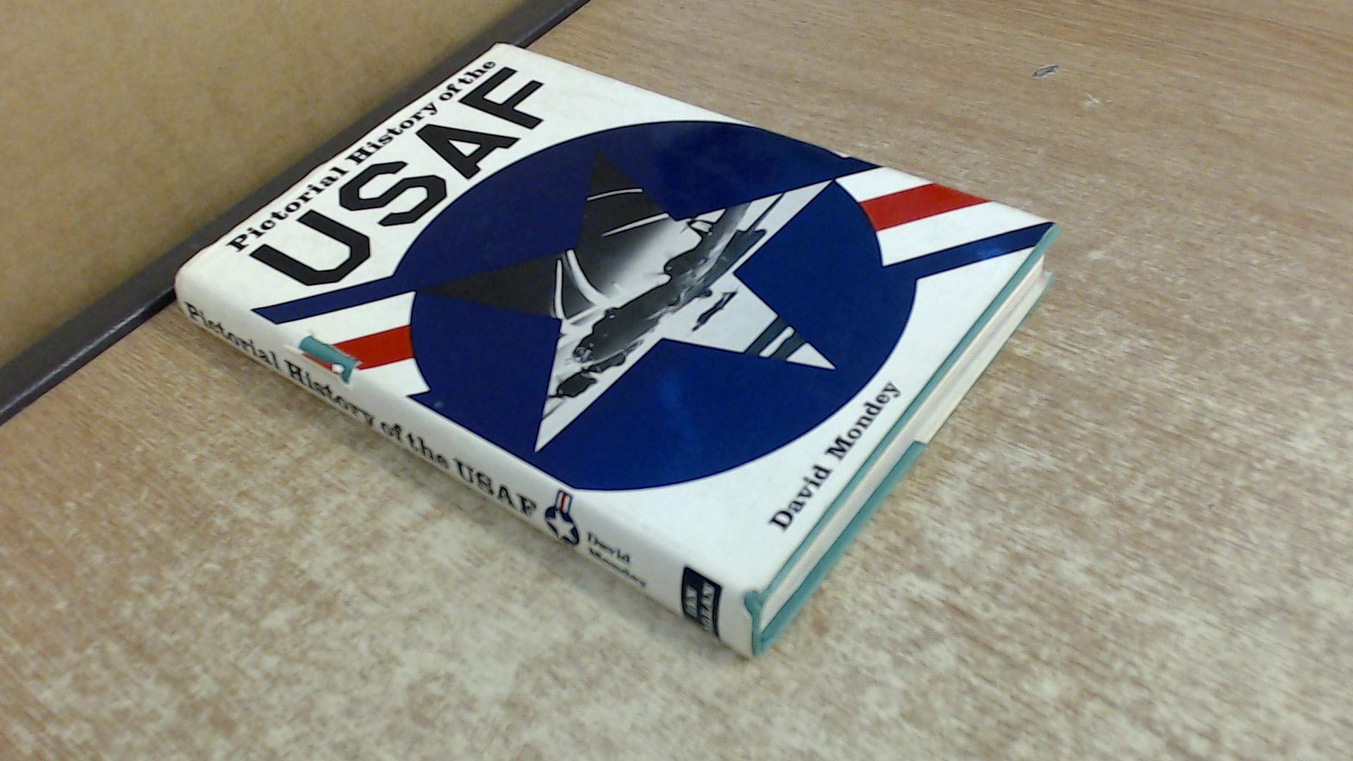 Pictorial History of the United States Air Force Books