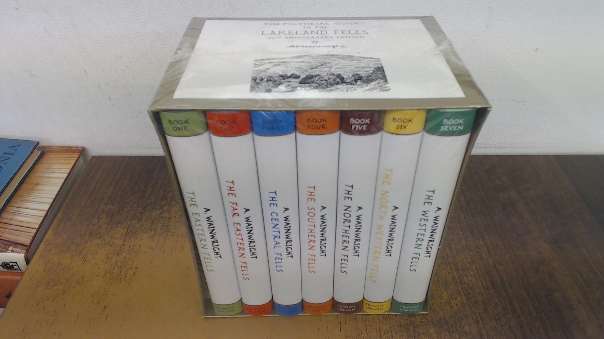 The Pictorial Guides to the Lakeland Fells 50th Anniversary Hiking & Cycling