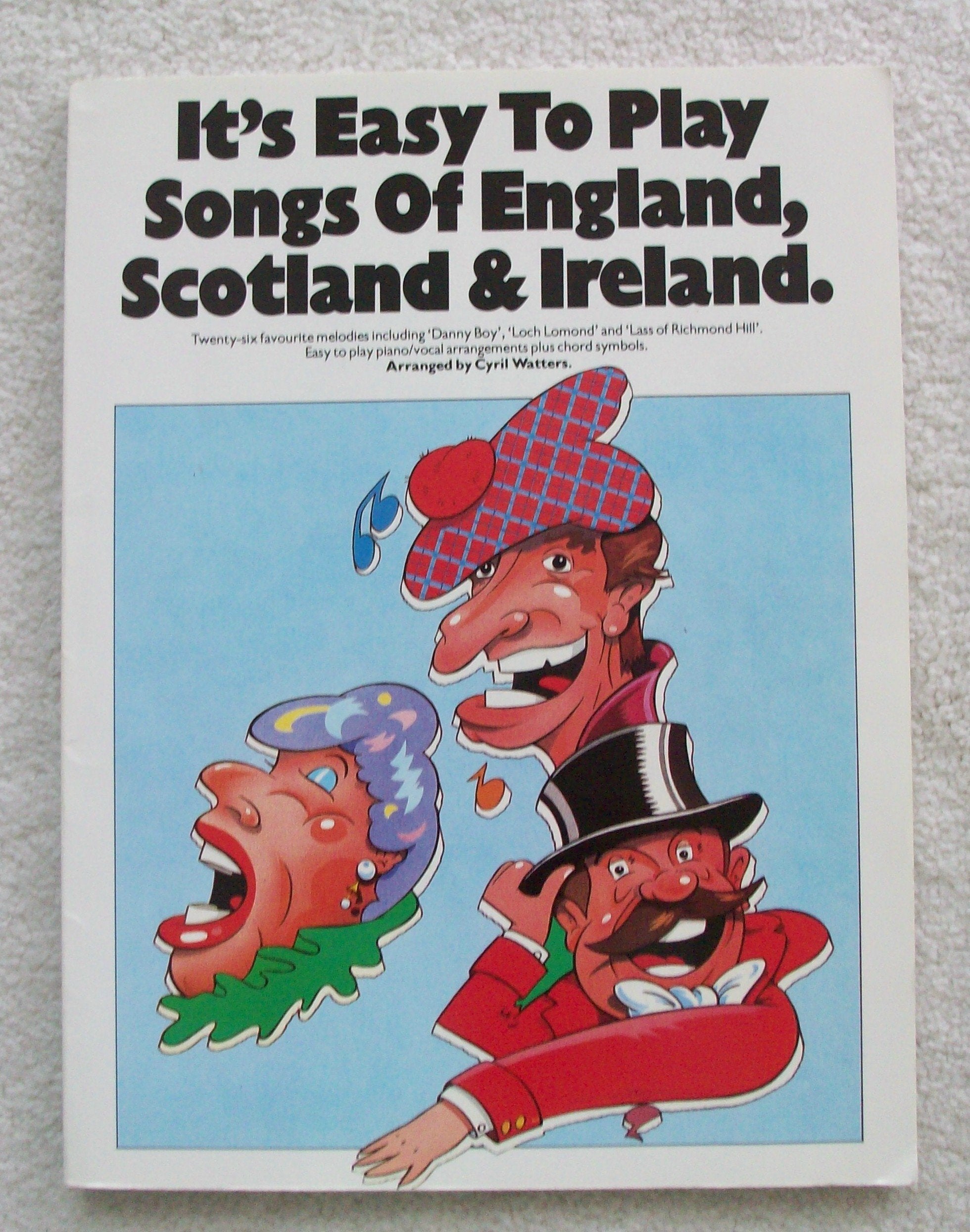 It's Easy to Play Songs of England, Scotland and Ireland: P/V/G Sheet Music