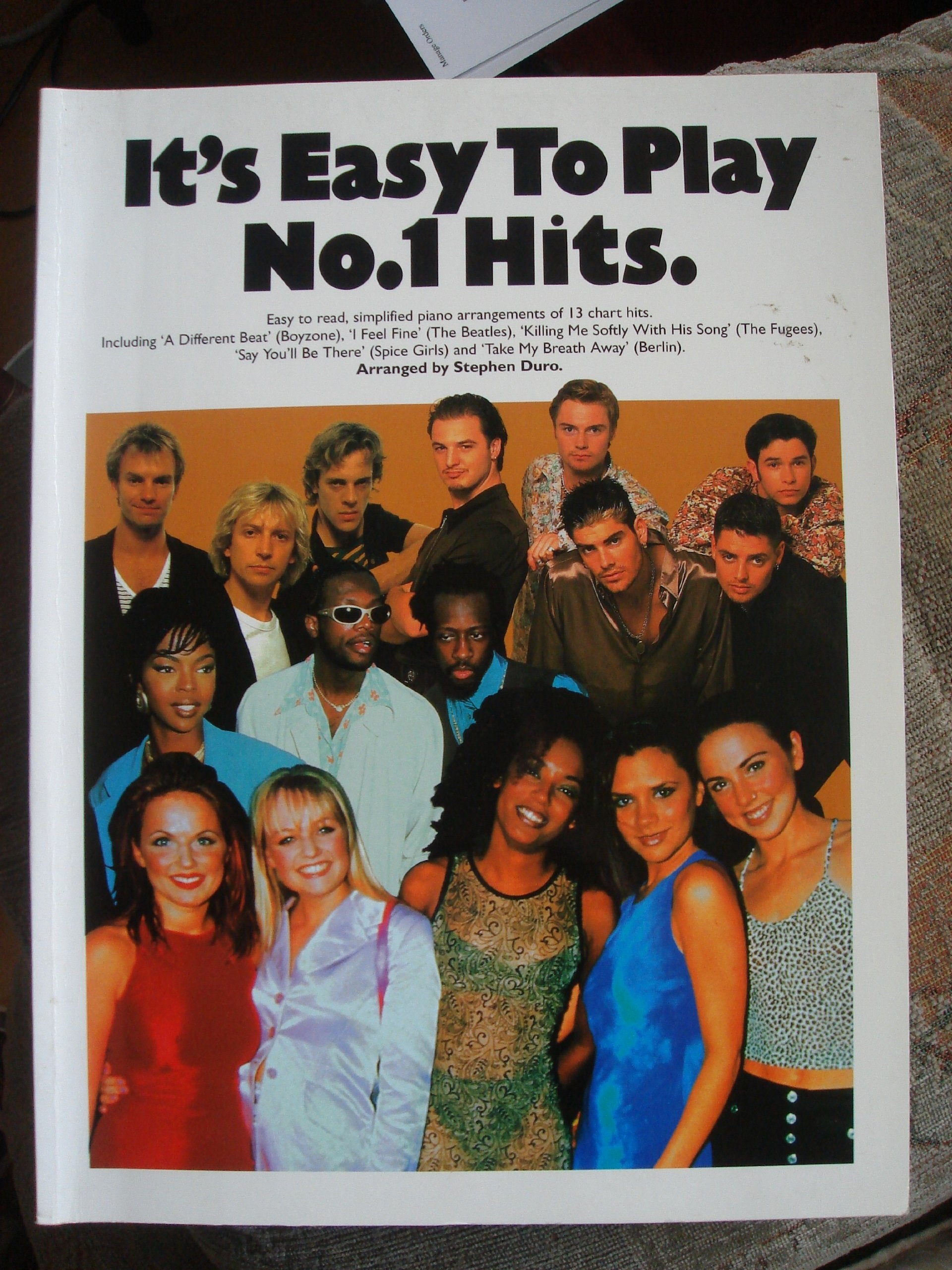 It'S Easy to Play No 1 Hits. Klavier Professional & Reference Books