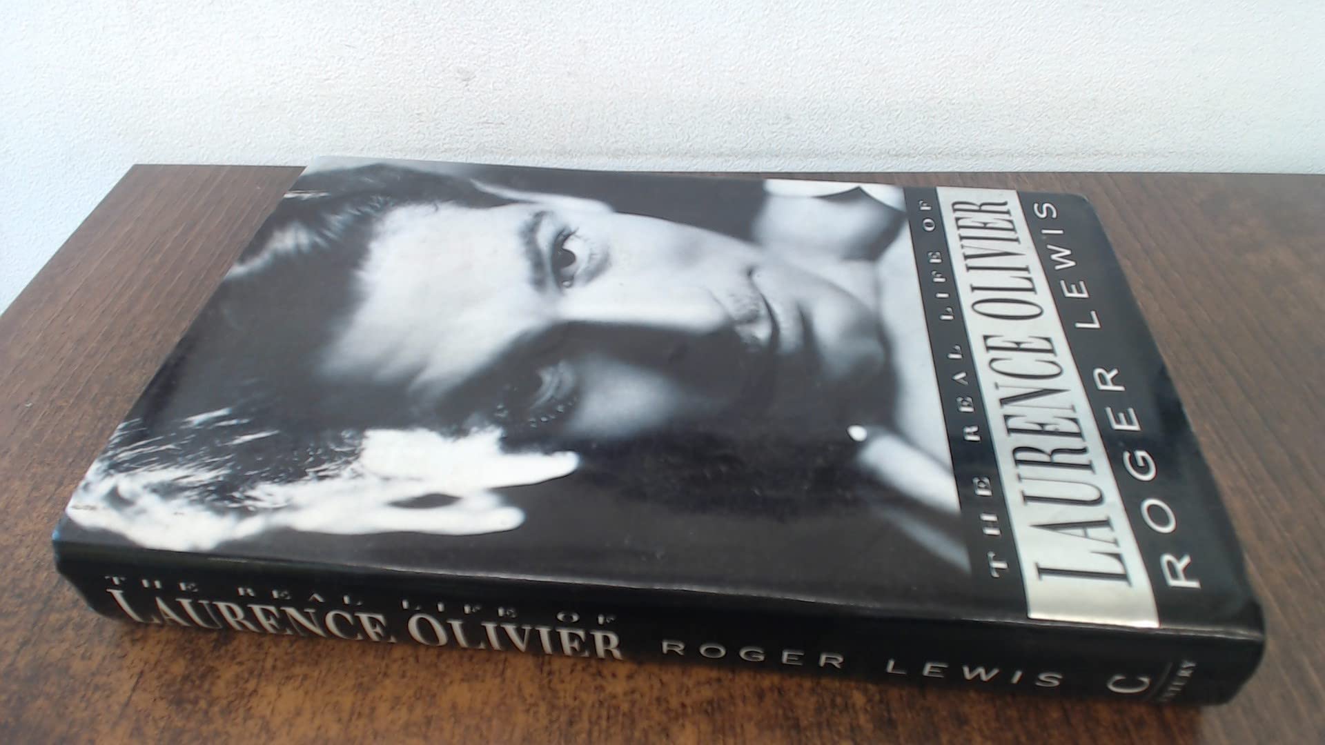 The Real Life of Laurence Olivier Art & Literature