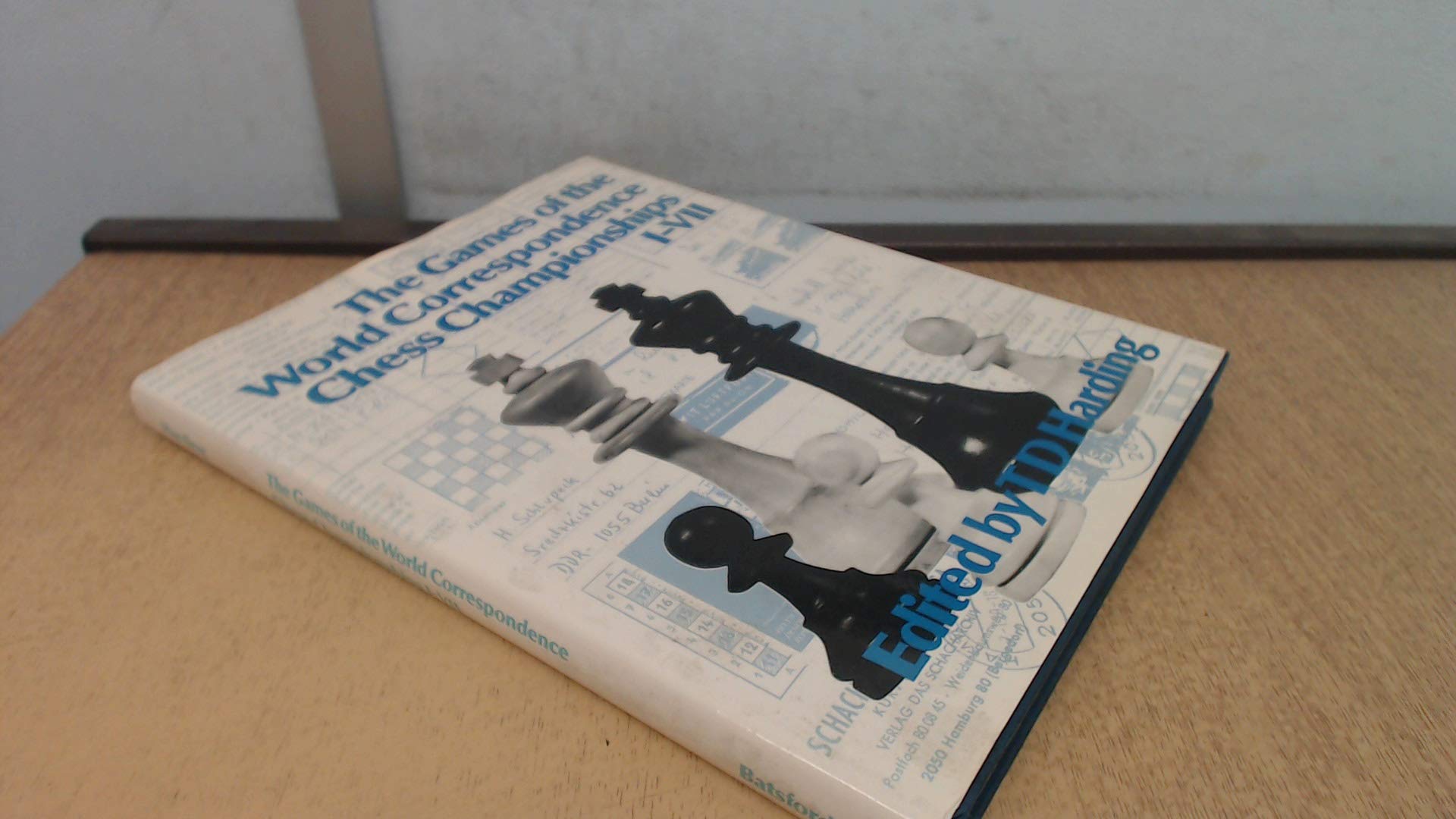 Games of the World Correspondence Chess Championship: I-VII book