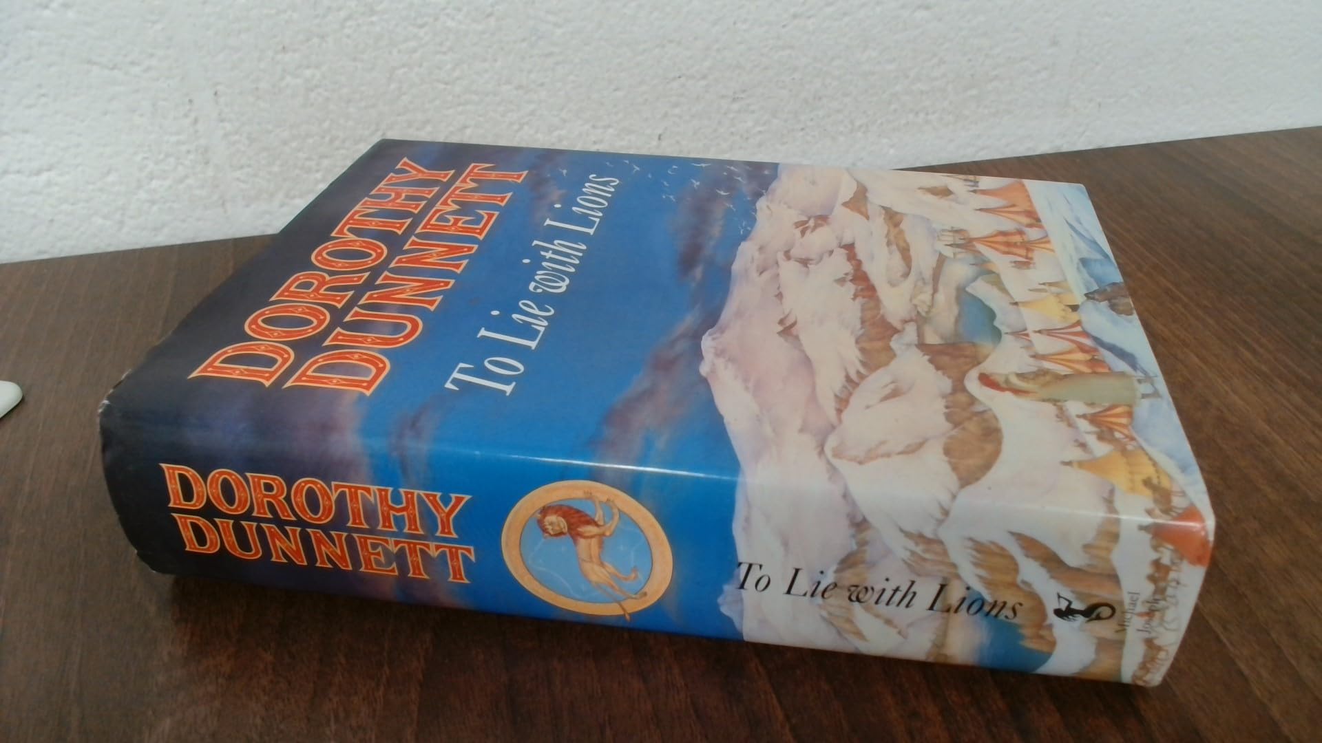 To Lie with Lions: The House of Niccolo 6 Historical Fiction