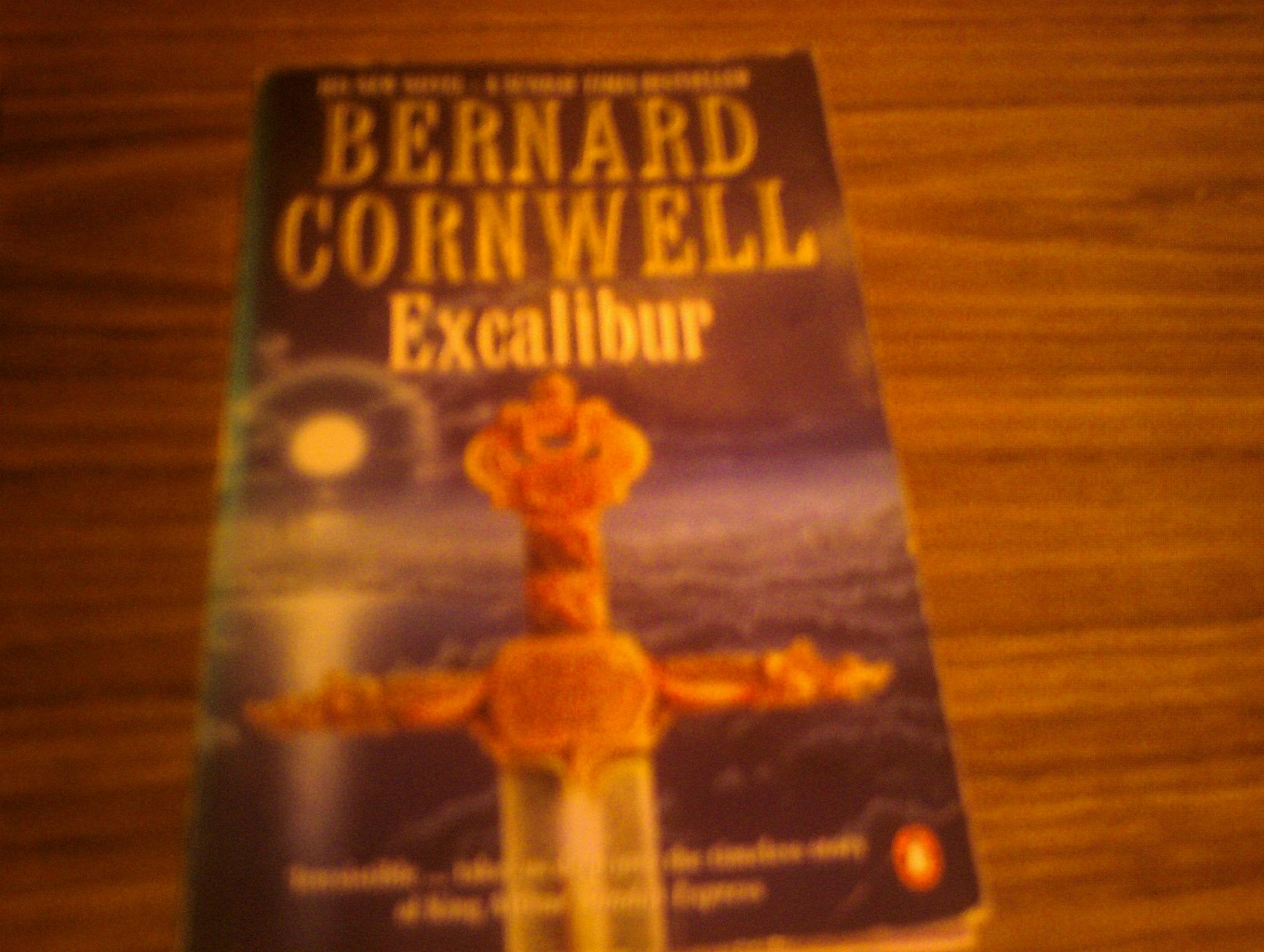 Excalibur: A Novel of Arthur:The Warlord Chronicles 3 Fairy Tales & Legends