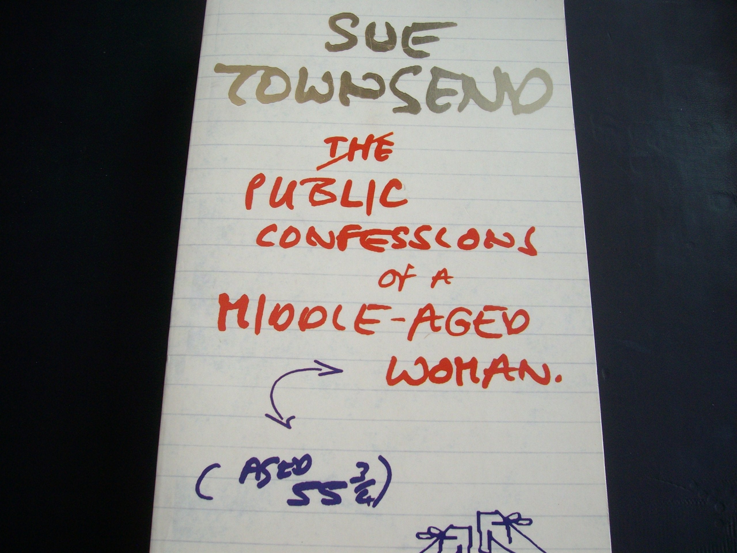 Public Confessions of a Middle-Aged Woman Aged 55 3/4 (Om Tpb) Contemporary literature