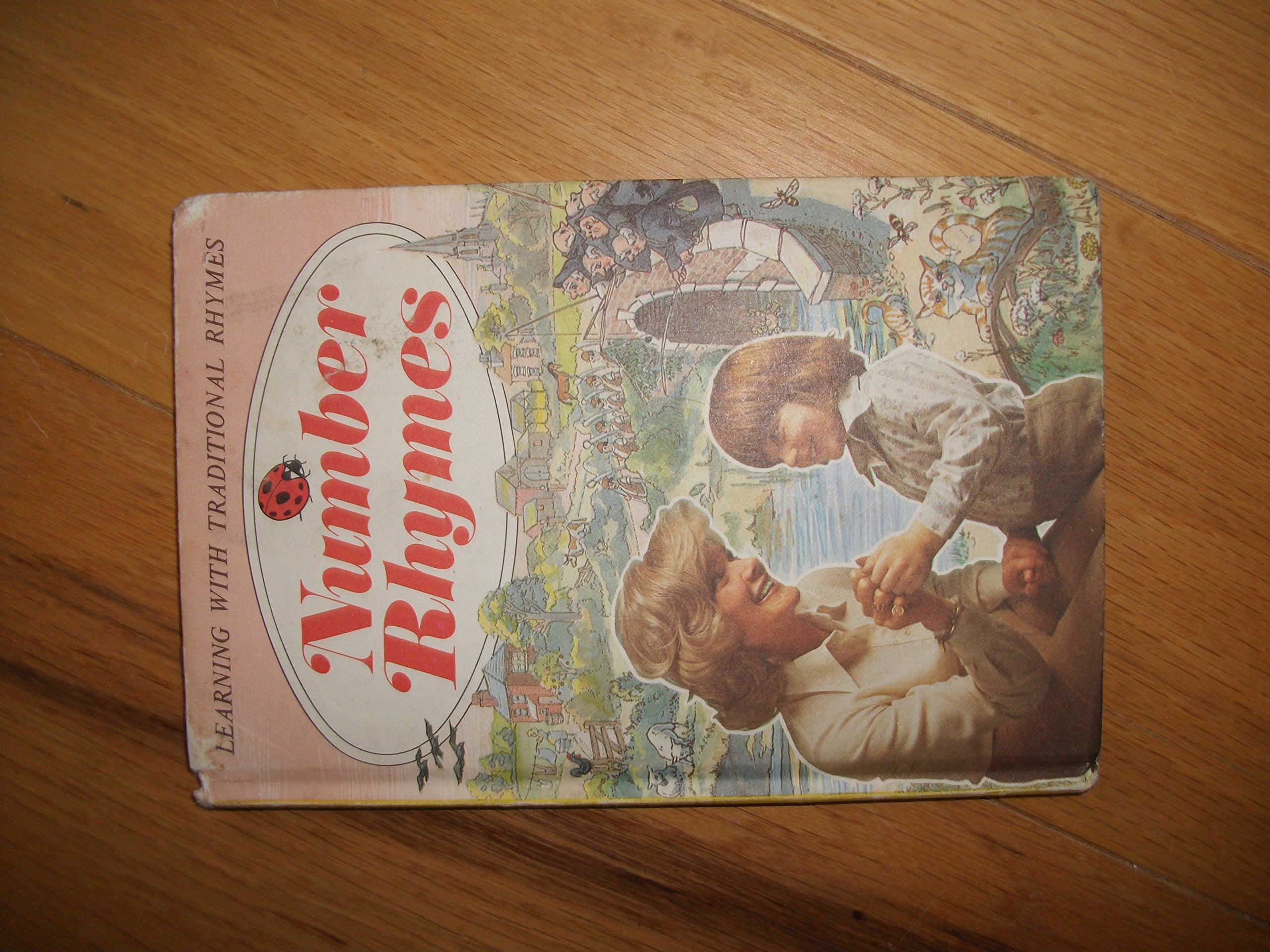 Number Rhymes (Traditional Rhymes) Books