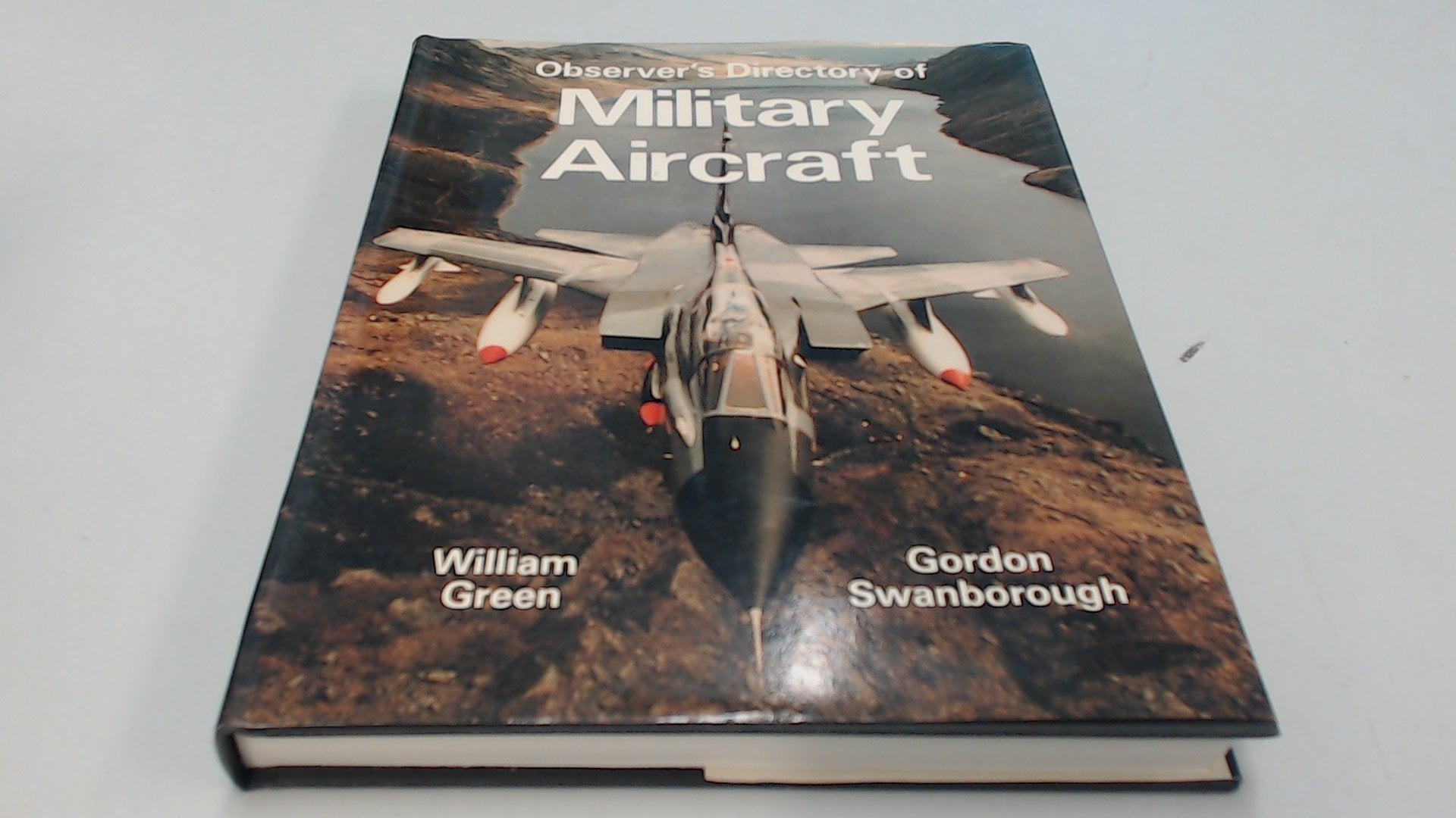 Observer's Directory of Military Aircraft Leisure, Home & Garden