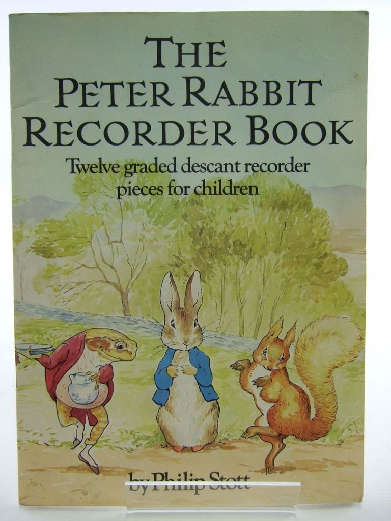 The Peter Rabbit Recorder Book: Twelve Original Pieces For Descant Recorder Based On Beatrix Potter's Stories And Characters (Beatrix Potter Activity Books) Non-fiction