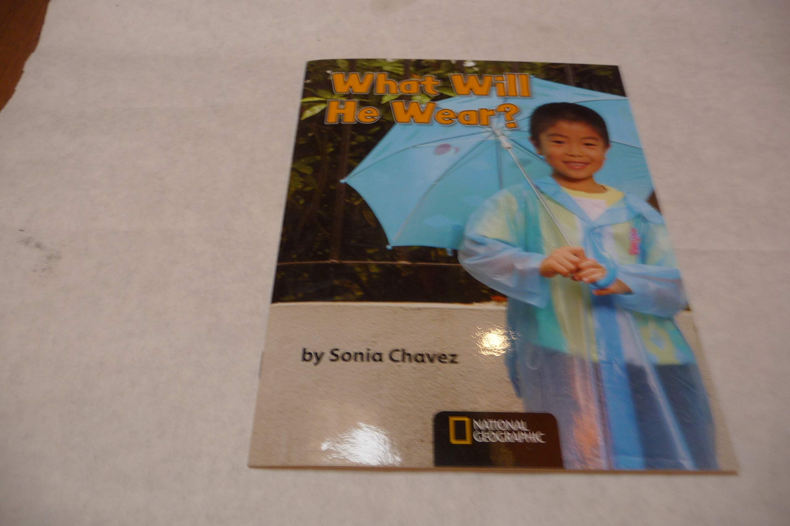 Reach A (Read Together Student Books): What Will He Wear? (Reach for Reading) Foreign Languages ​​& Dictionaries