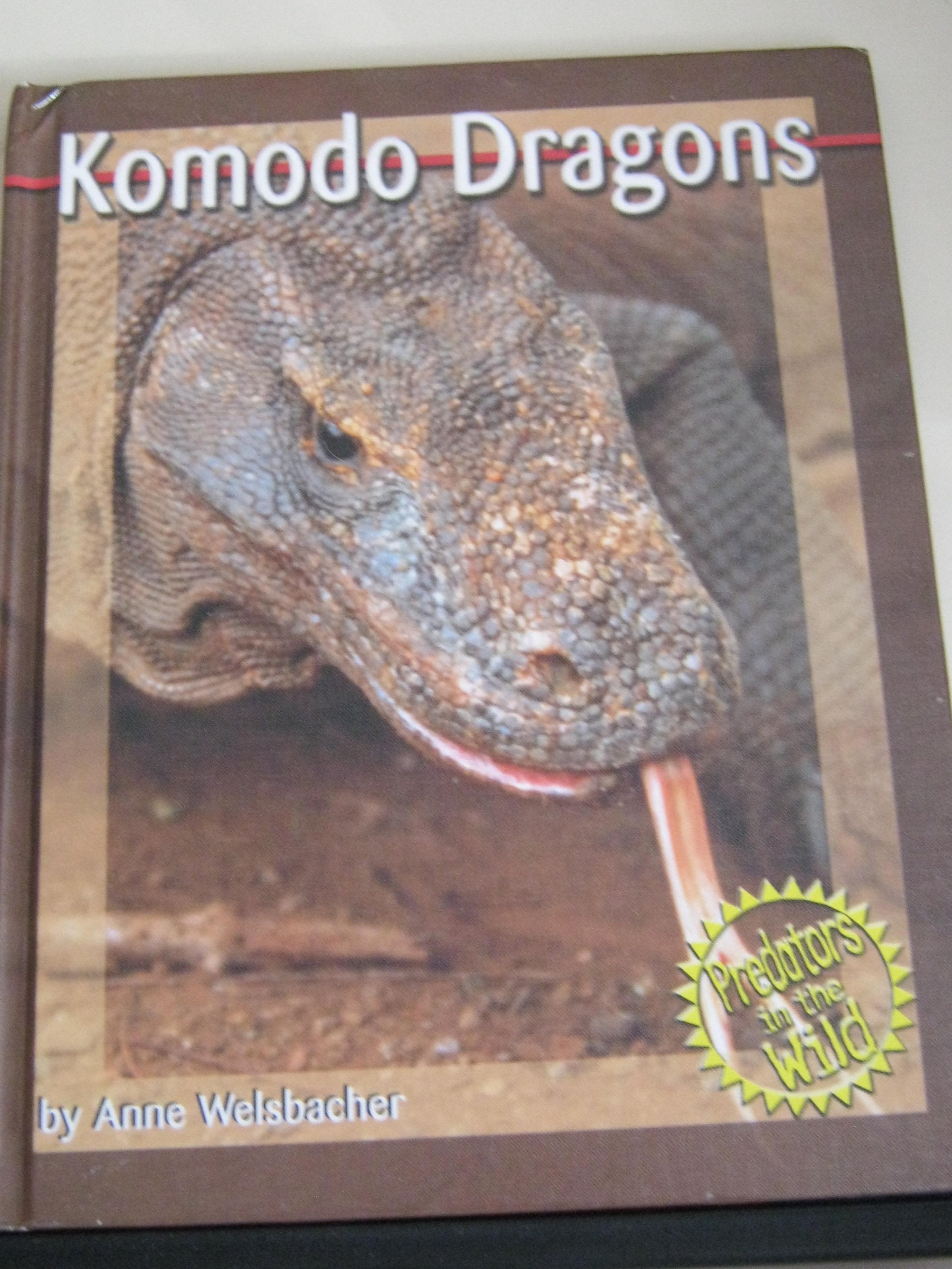 Komodo Dragons (Predators in the Wild) Non-fiction