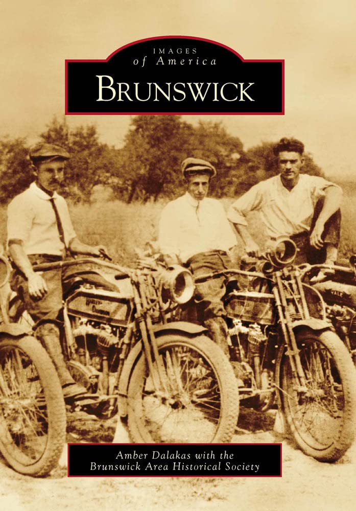 Brunswick (Images of America) Social Sciences