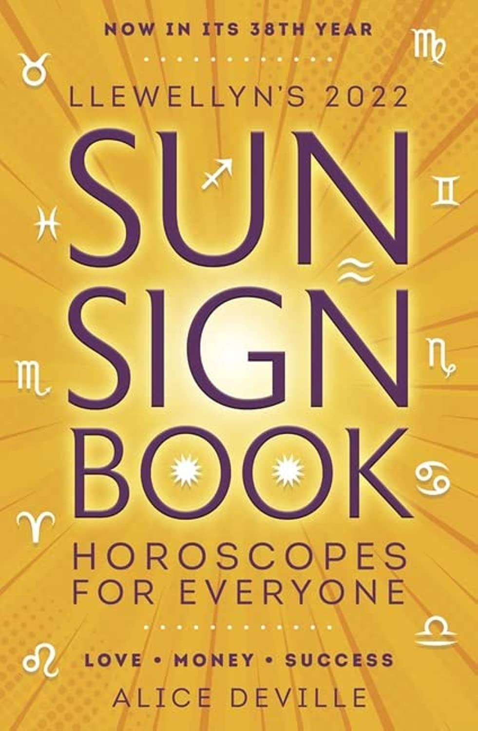 Llewellyn's 2022 Sun Sign Book: Horoscopes for Everyone (Llewellyn's Sun Sign Book) Reference Books