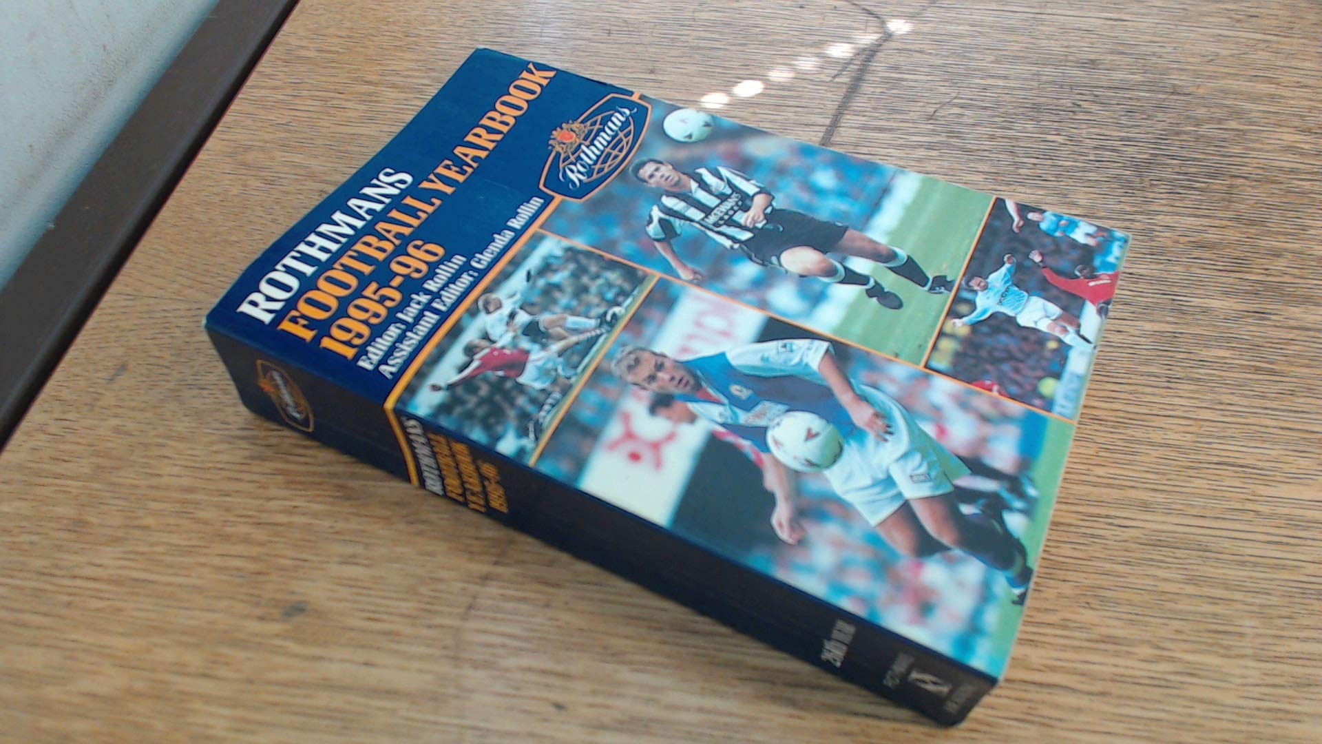 Rothman's Football Year Book 1995-96 Reference Books