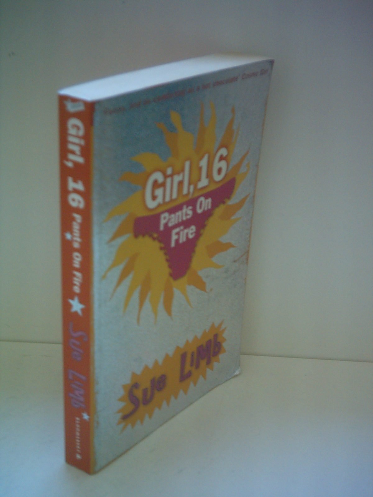 Girl 16: Pants on Fire (Girl, 15 and Girl, 16) Fantasy & Sci-Fi