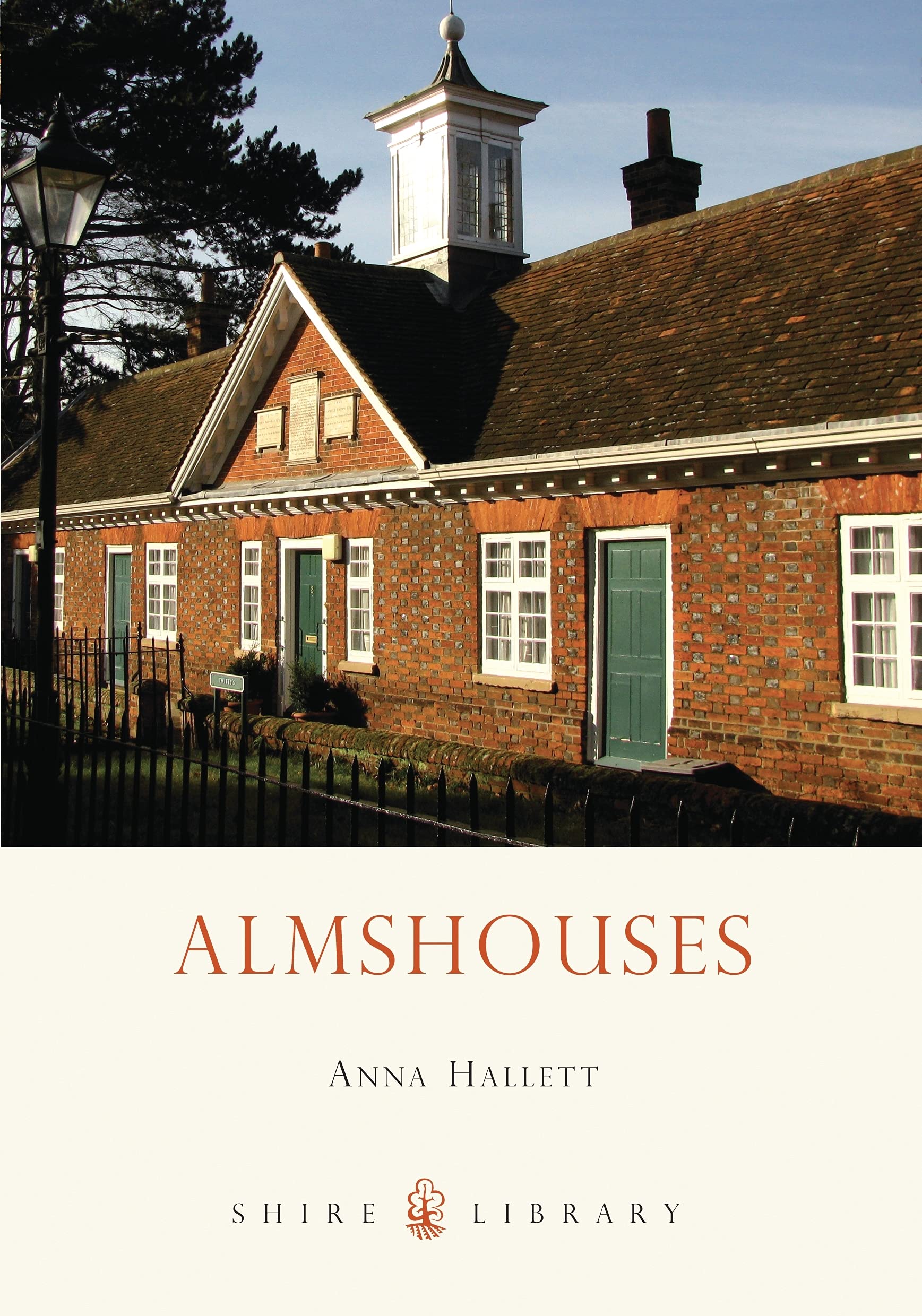 Almshouses (Shire Library, Band 425) Social Sciences