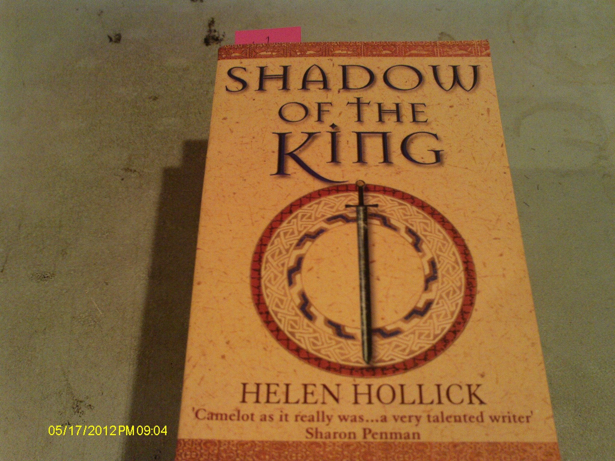 Shadow of the King (Pendragon's Banner Trilogy) Fairy Tales & Legends