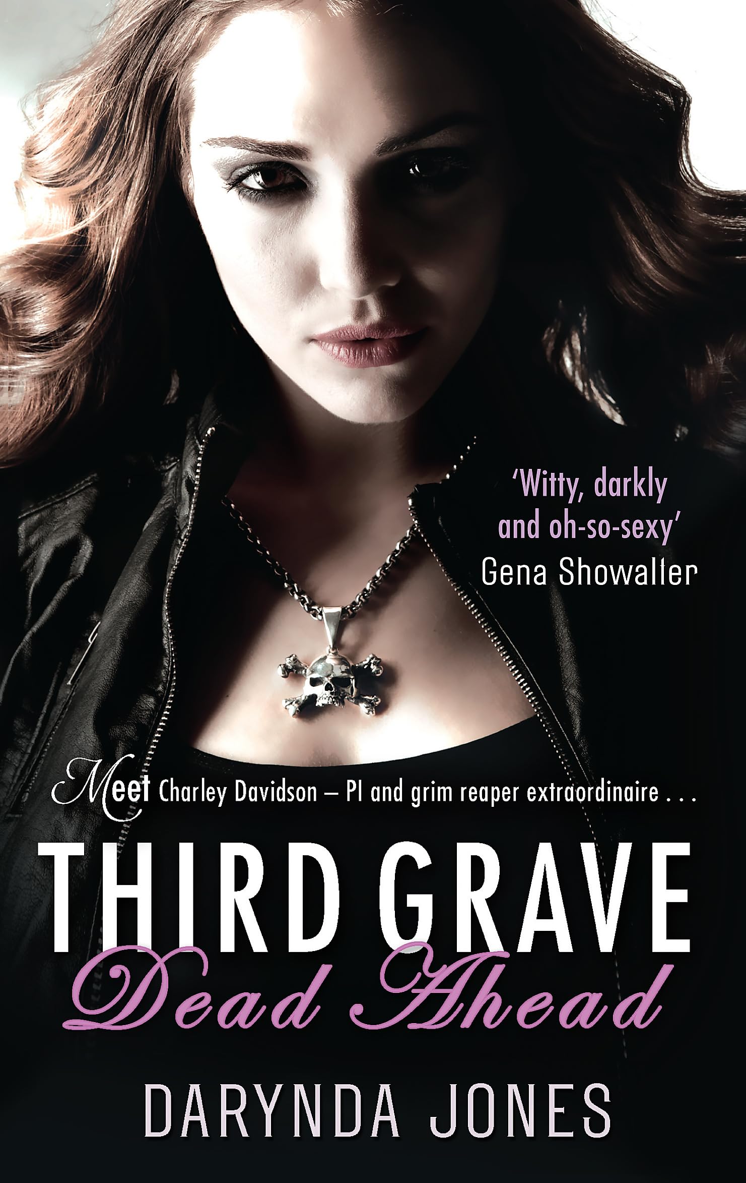 Third Grave Dead Ahead: Number 3 in series (Charley Davidson) Contemporary literature