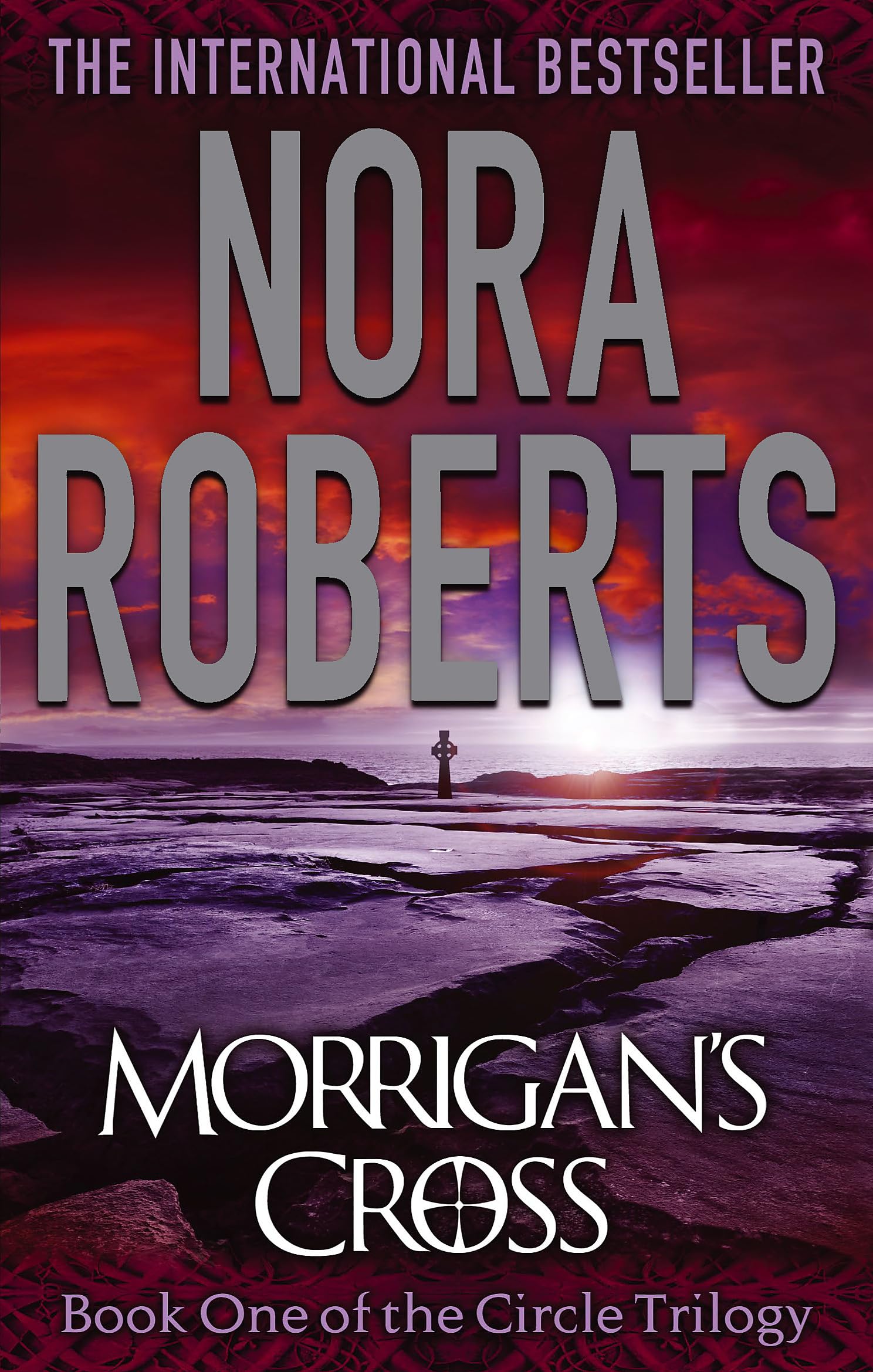 Morrigan's Cross: Number 1 in series (Circle Trilogy) Contemporary literature