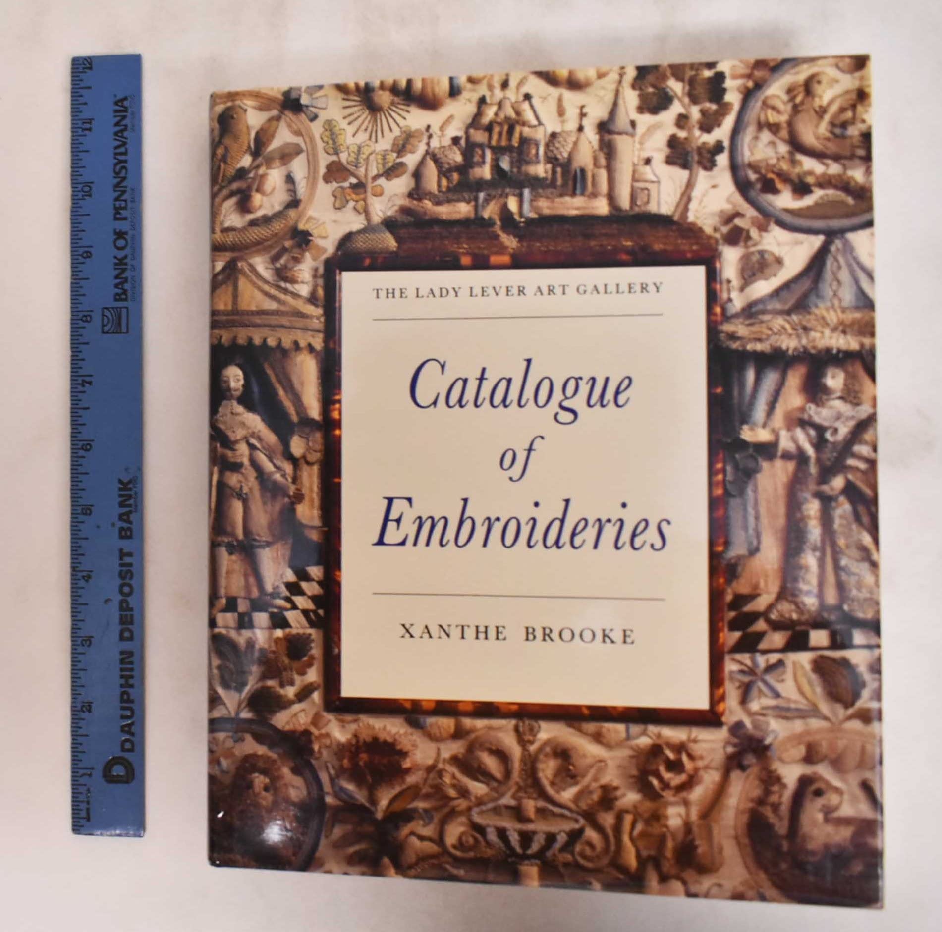 The Lady Lever Art Gallery: Catalogue of Embroideries book