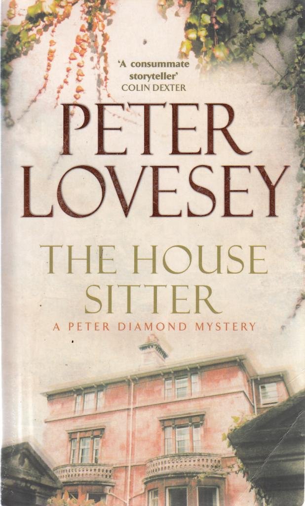 The House Sitter: 8 (Peter Diamond Mystery) Contemporary literature