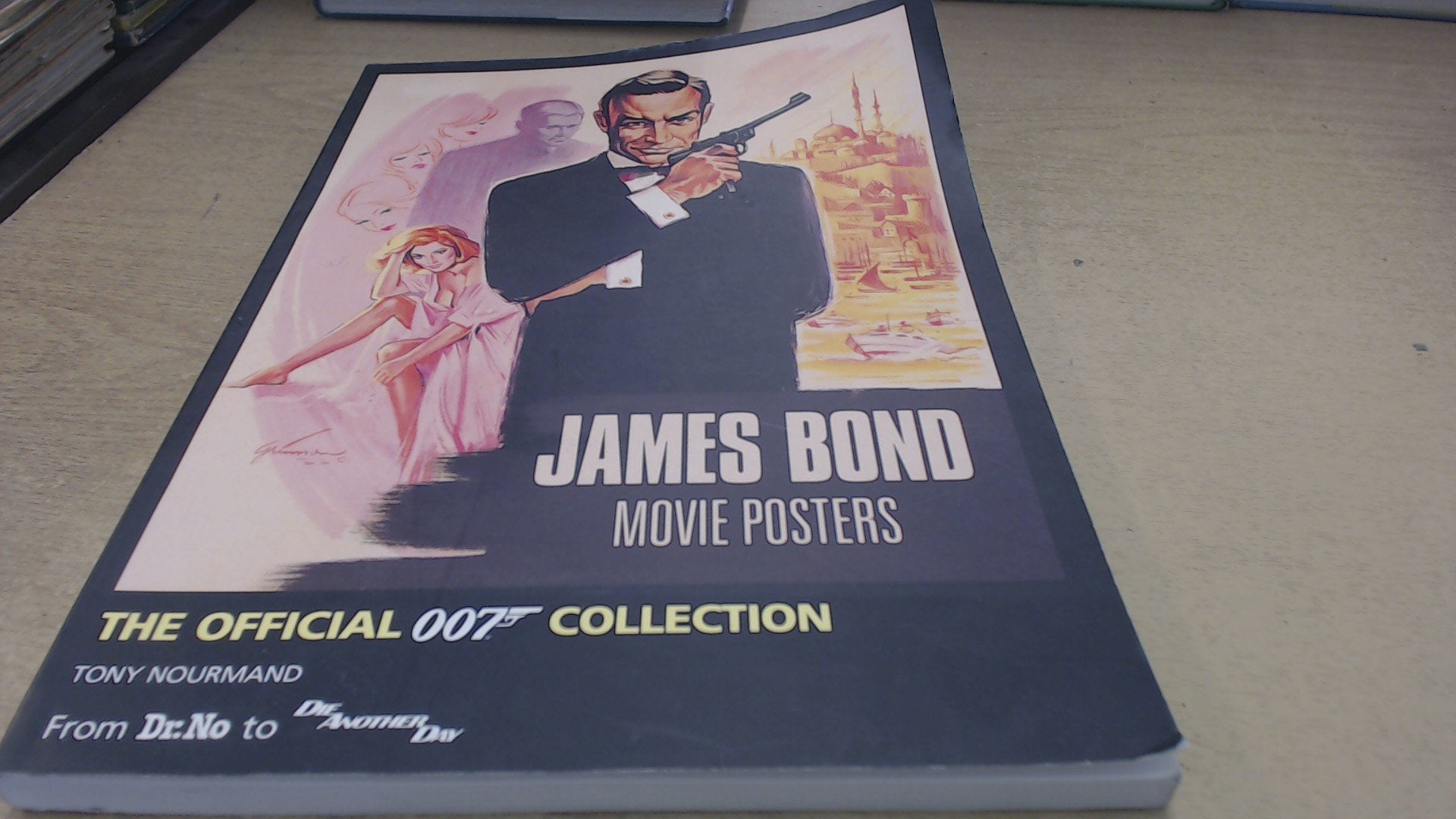 James Bond Movie Posters: The Official Collection Film, Art & Culture