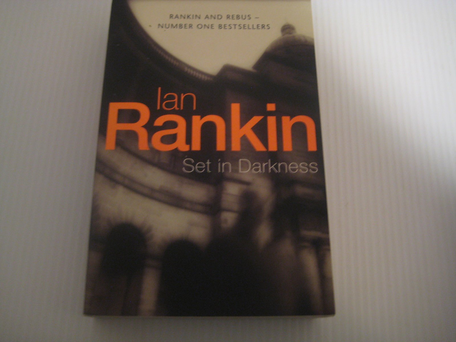 Set in Darkness (Inspector Rebus, Band 11) Contemporary literature