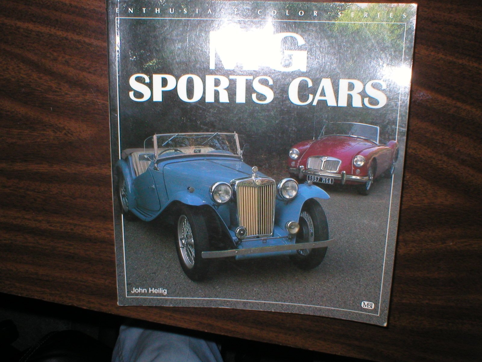 MG Sports Car (Enthusiast Color Series) Leisure, Home & Garden