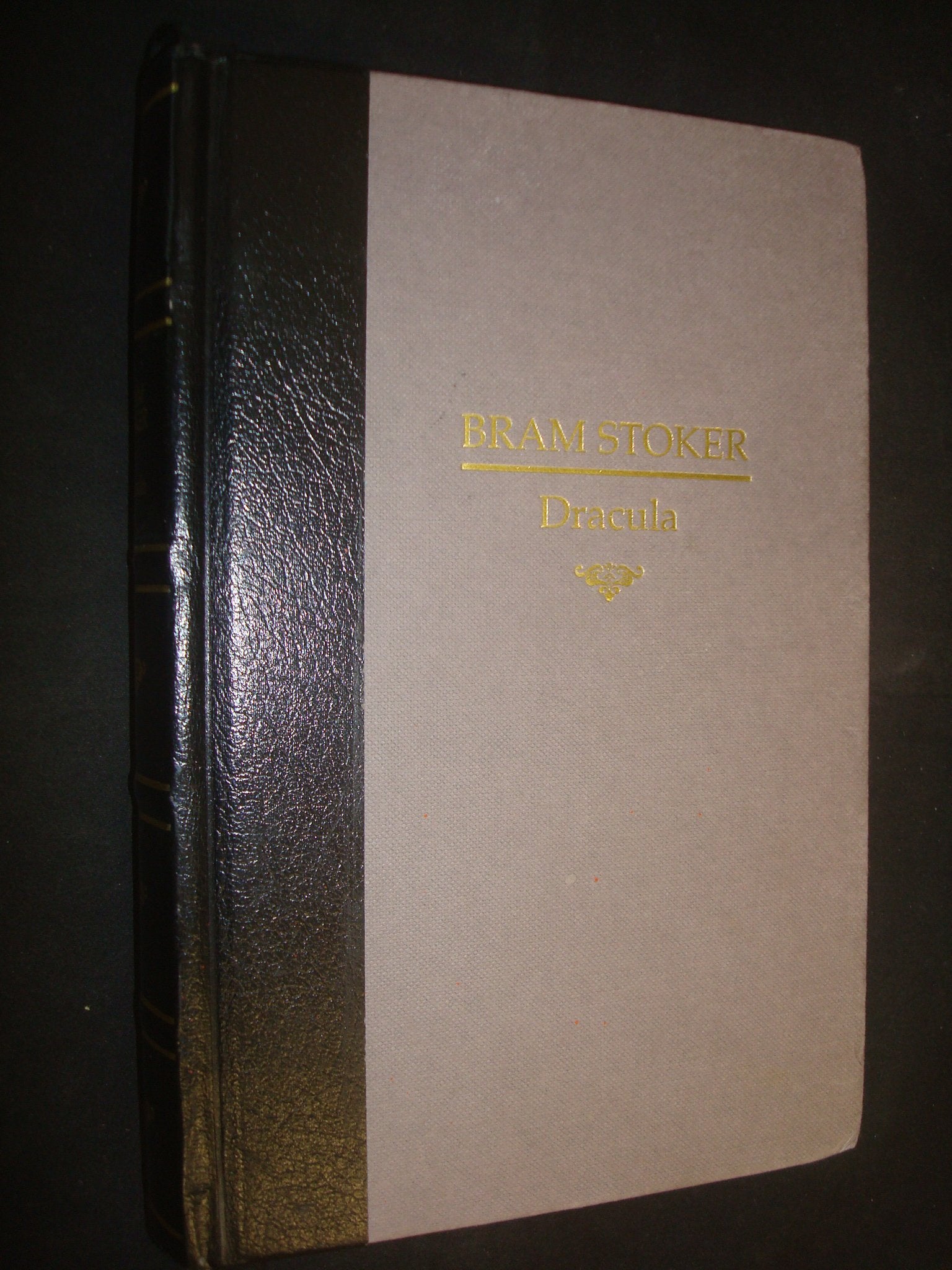 Dracula: Adapted from the Novel by Bram Stoker Contemporary literature