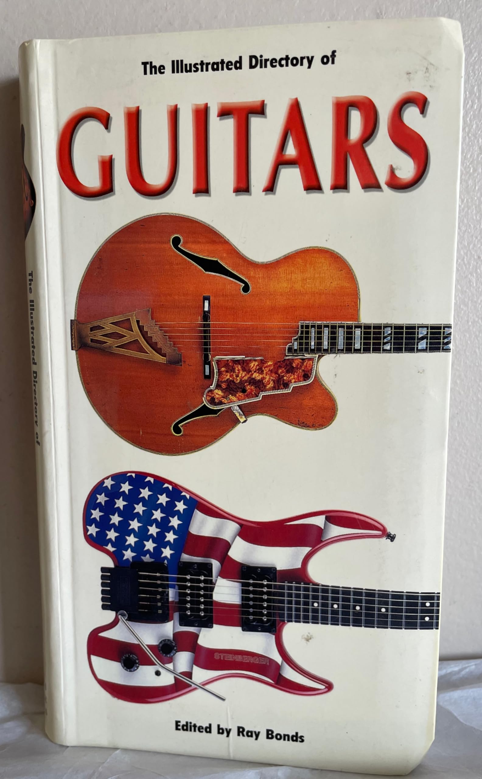 Illustrated directory of guitars Books