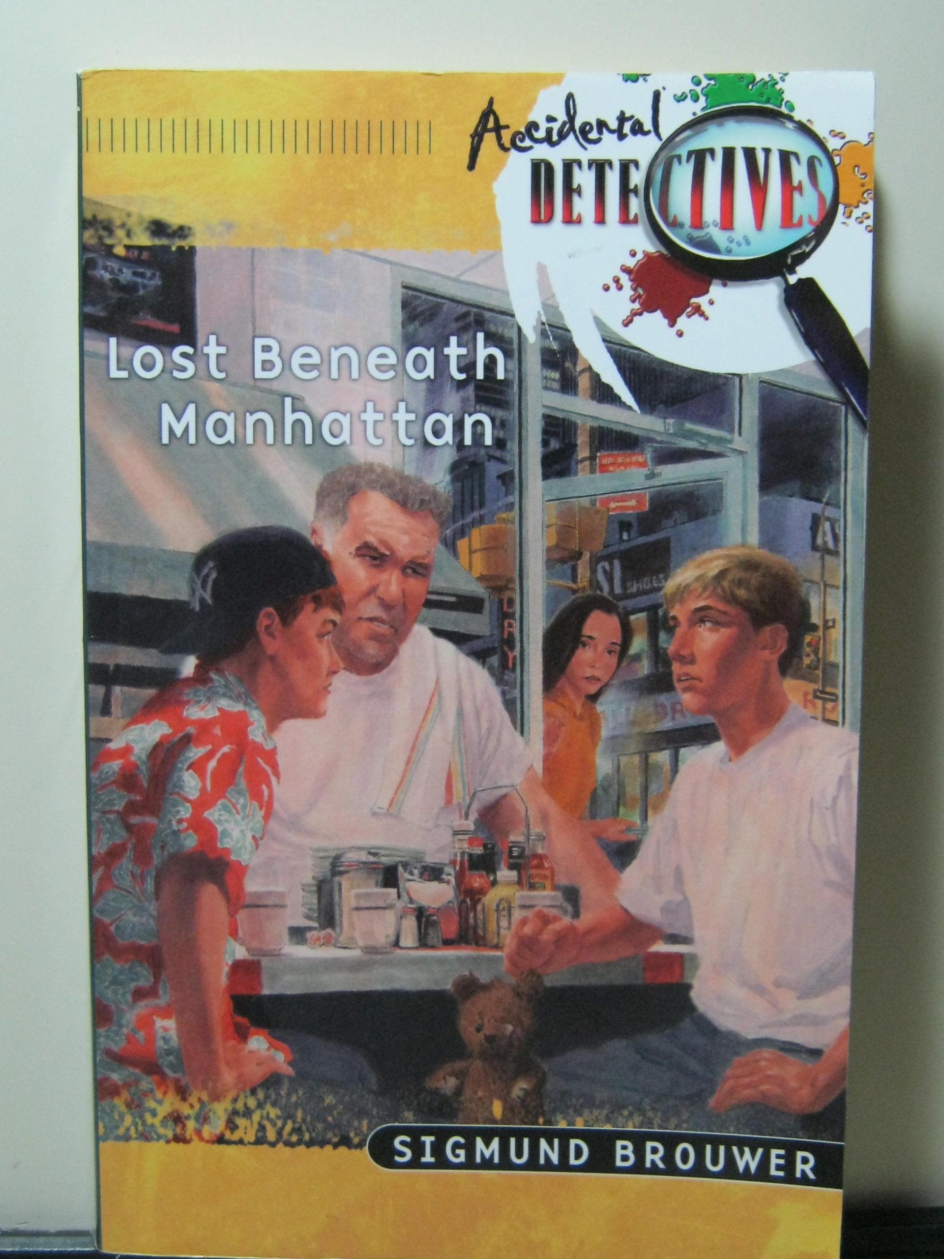 Product Image: Lost Beneath Manhattan (Accidental Detectives)