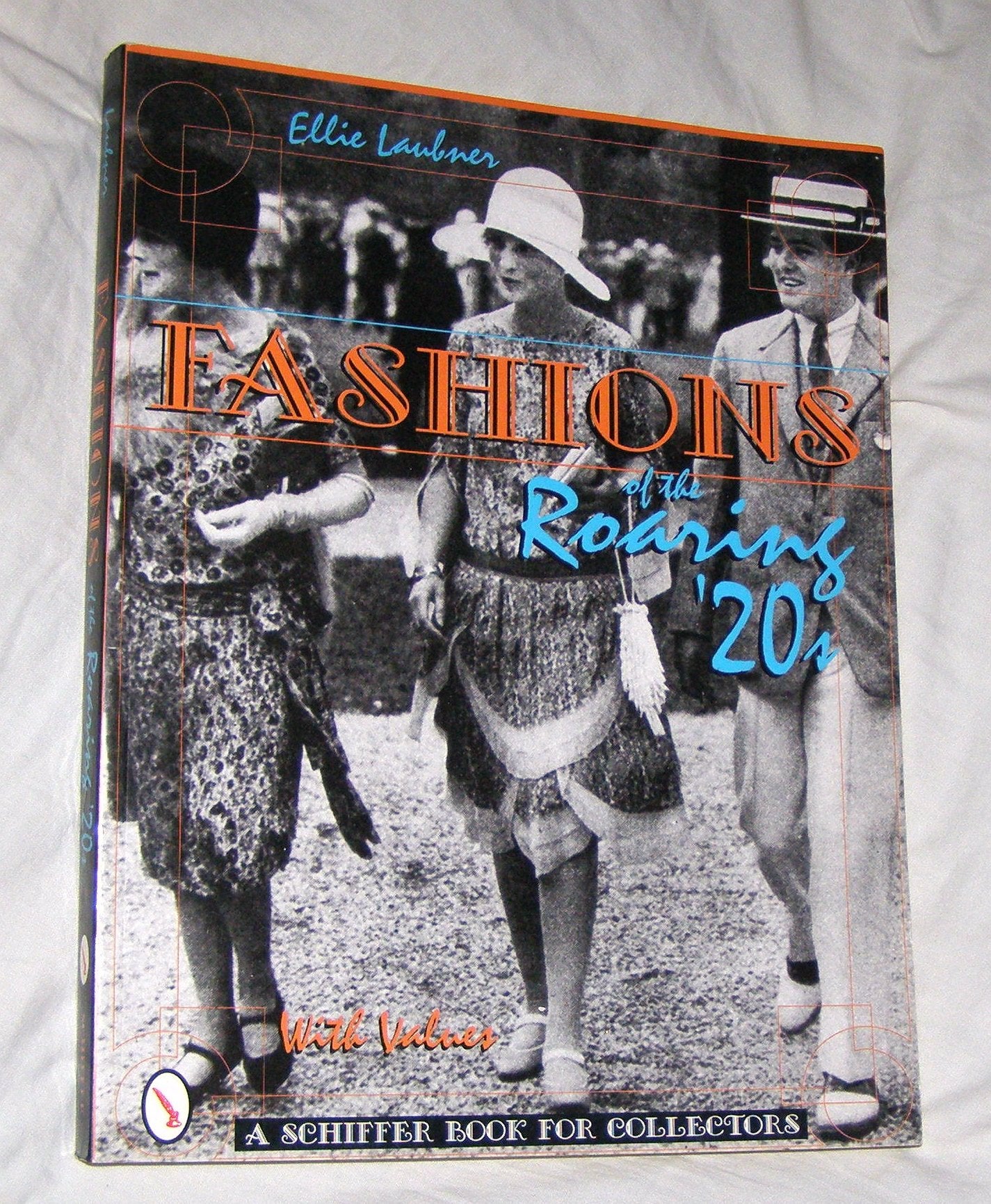 Fashions of the Roaring '20s (A Schiffer Book for Collectors) Books