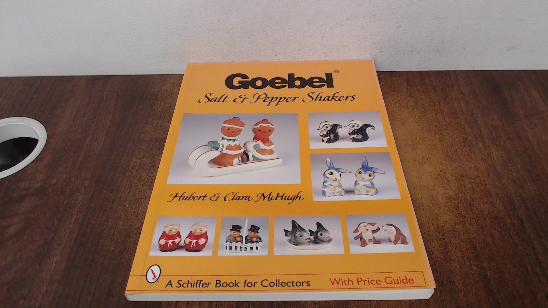 Goebel(r) Salt & Pepper Shakers Hobbies & Crafts