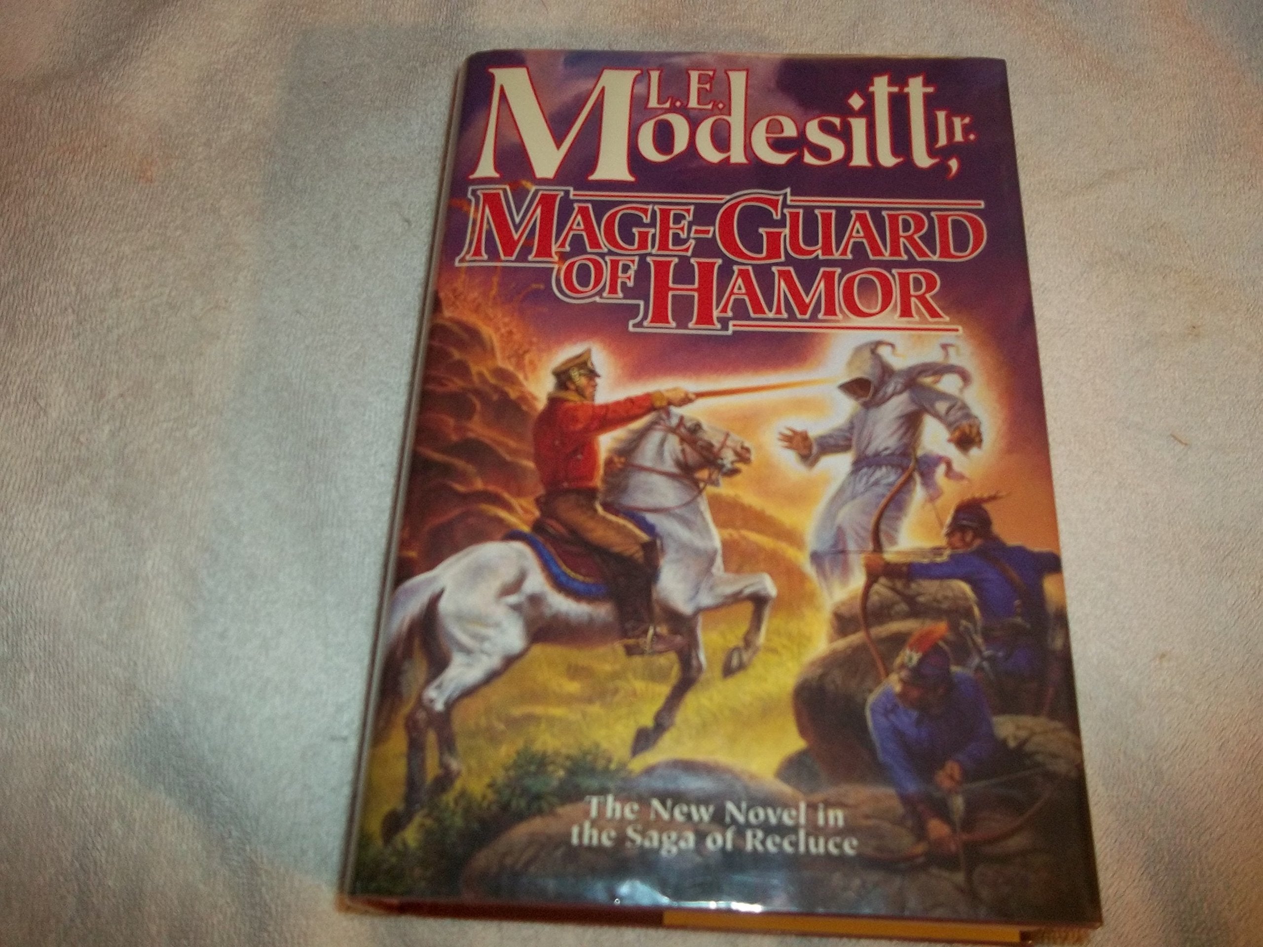 Mage-Guard of Hamor (Saga of Recluce, Band 15) Fantasy & Sci-Fi