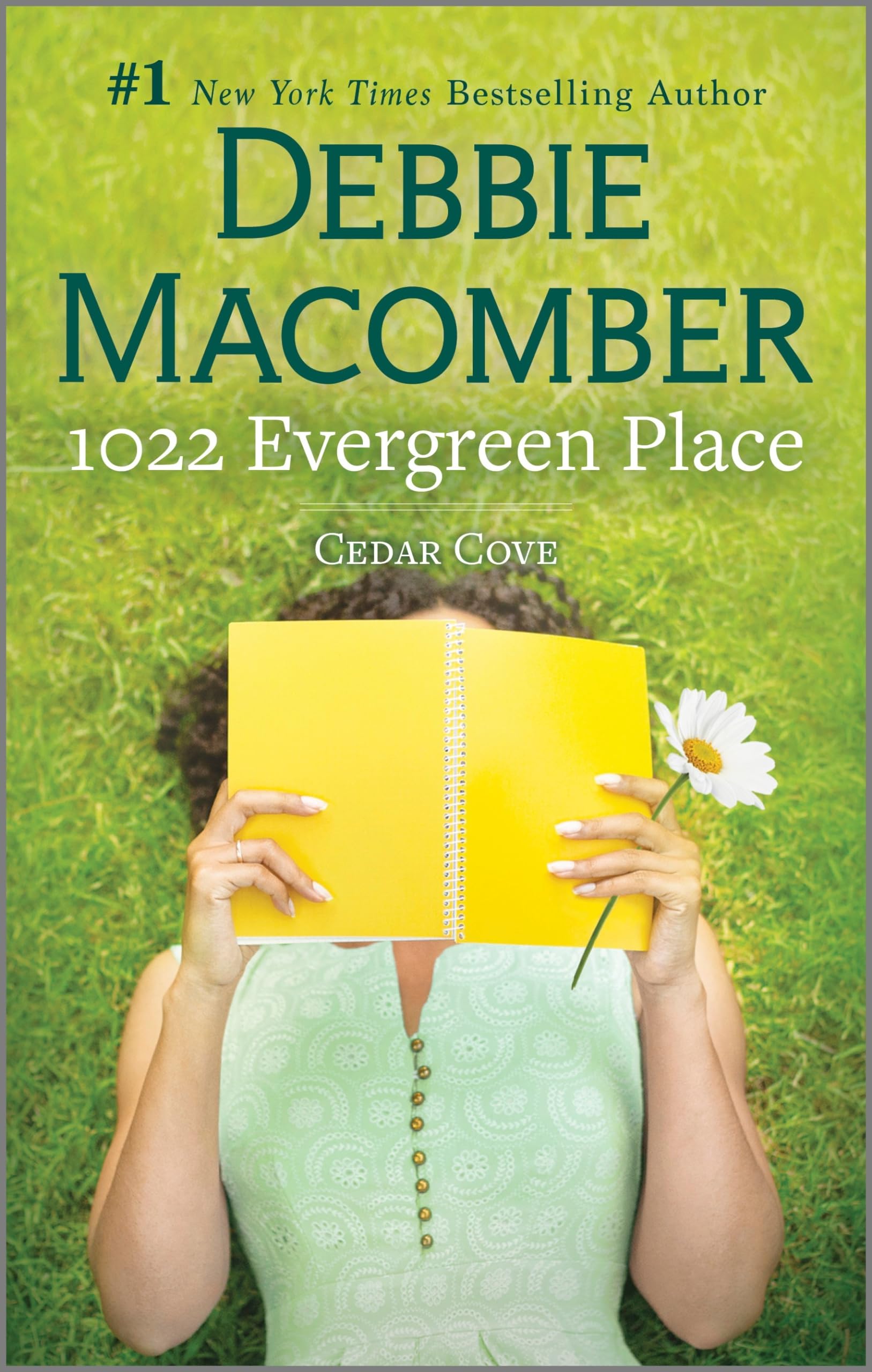1022 Evergreen Place: A Novel (Cedar Cove, 10, Band 10) Contemporary literature