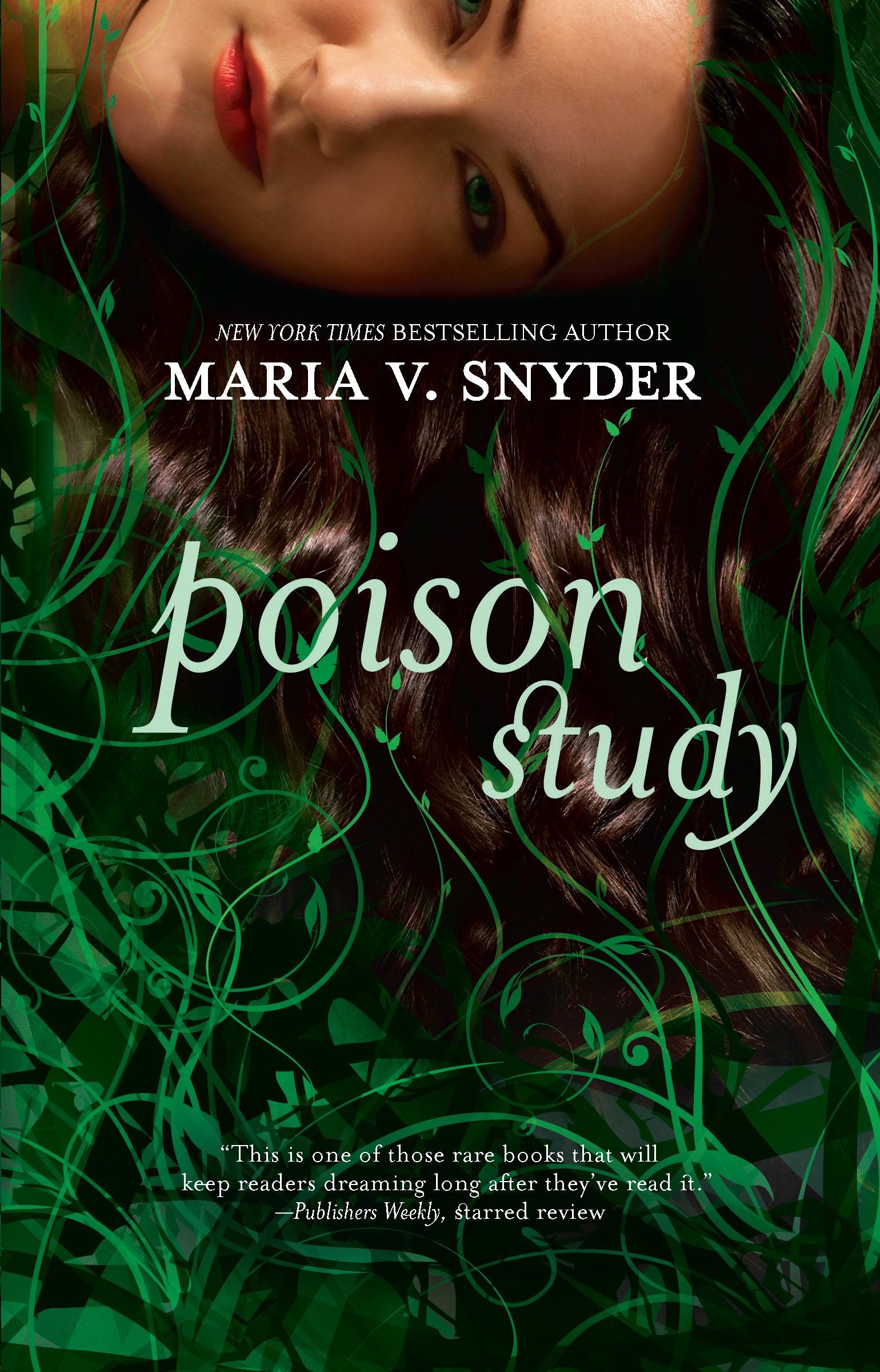 Poison Study (The Chronicles of Ixia, 1) Horror & Mystery