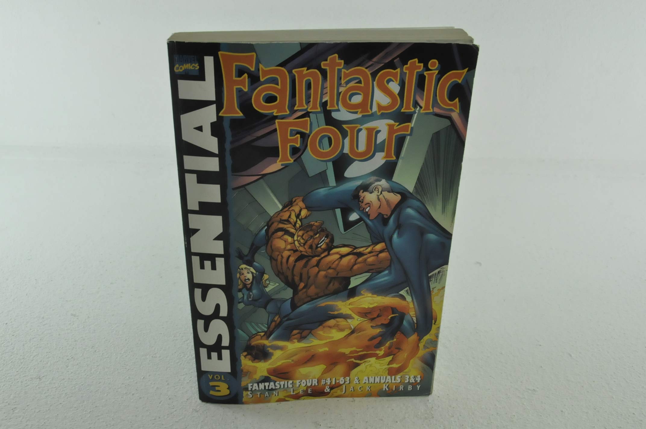 Essential Fantastic Four: Collecting Avengers 41-63 & Annuals 3-4 (3) Manga
