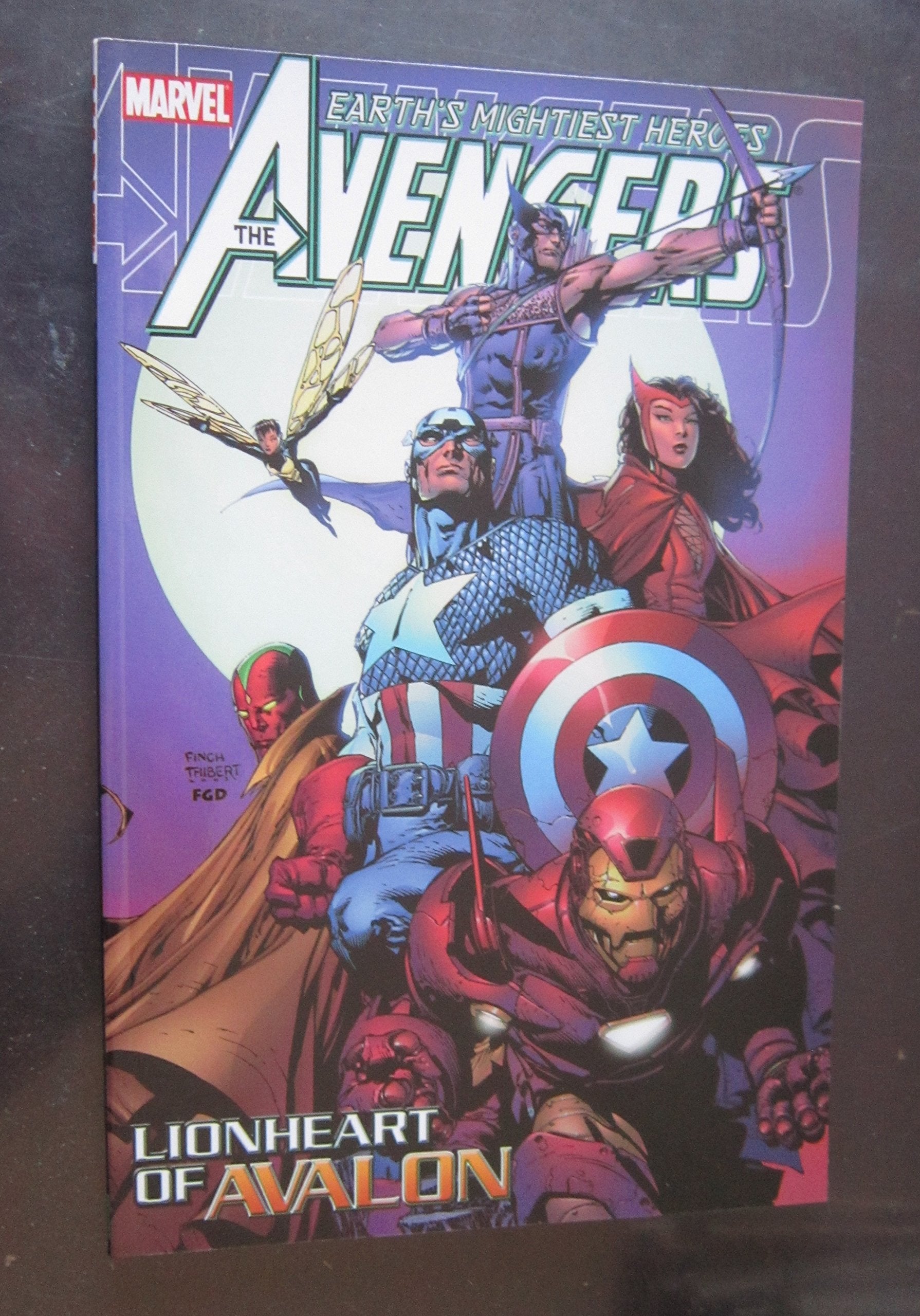 Earth's Mightiest Heroes the Avengers: Lionheart of Avalon (4) Manga