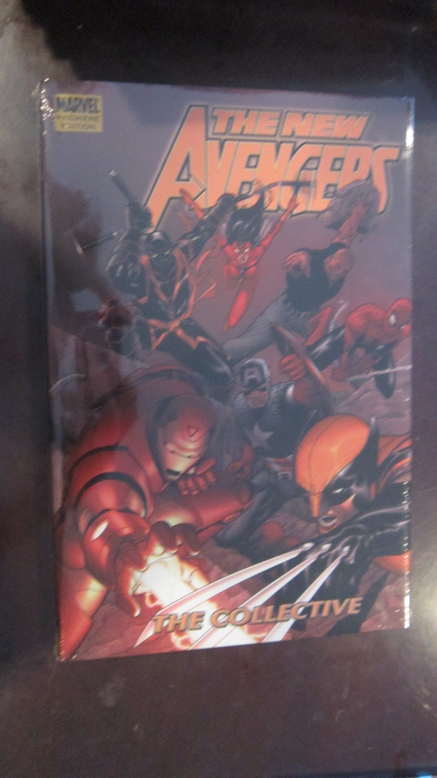 New Avengers - Volume 4: The Collective (New Avengers, 4, Band 4) Manga