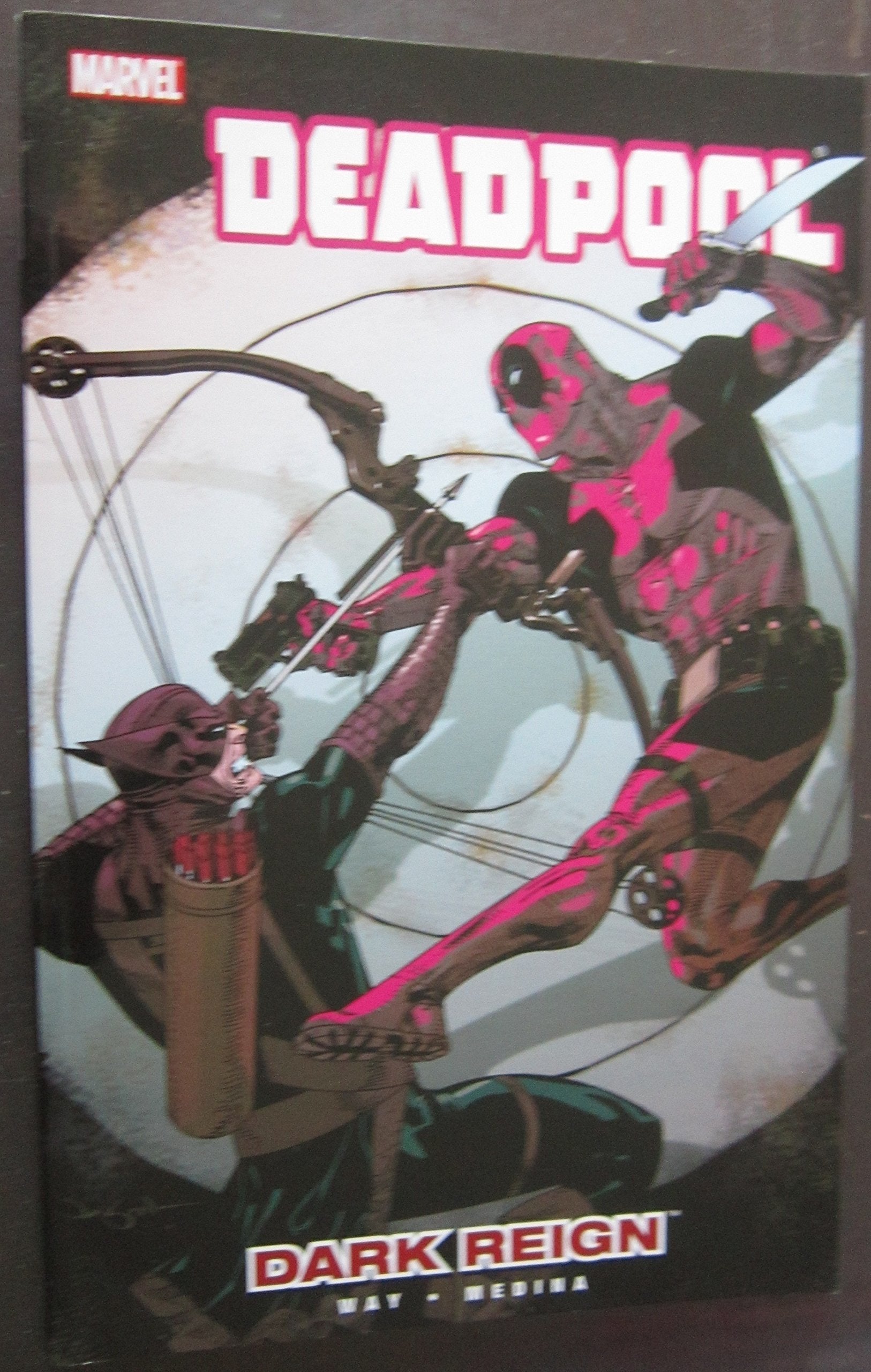 Deadpool - Volume 2: Dark Reign (Deadpool by Daniel Way, 2, Band 2) Manga