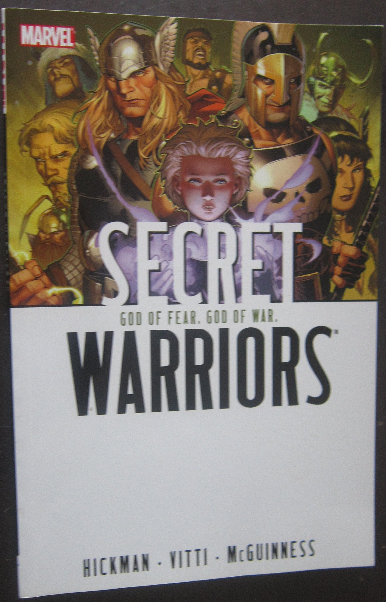 Secret Warriors - Volume 2: God of Fear, God of War (Secret Warriors, 2, Band 2) Manga