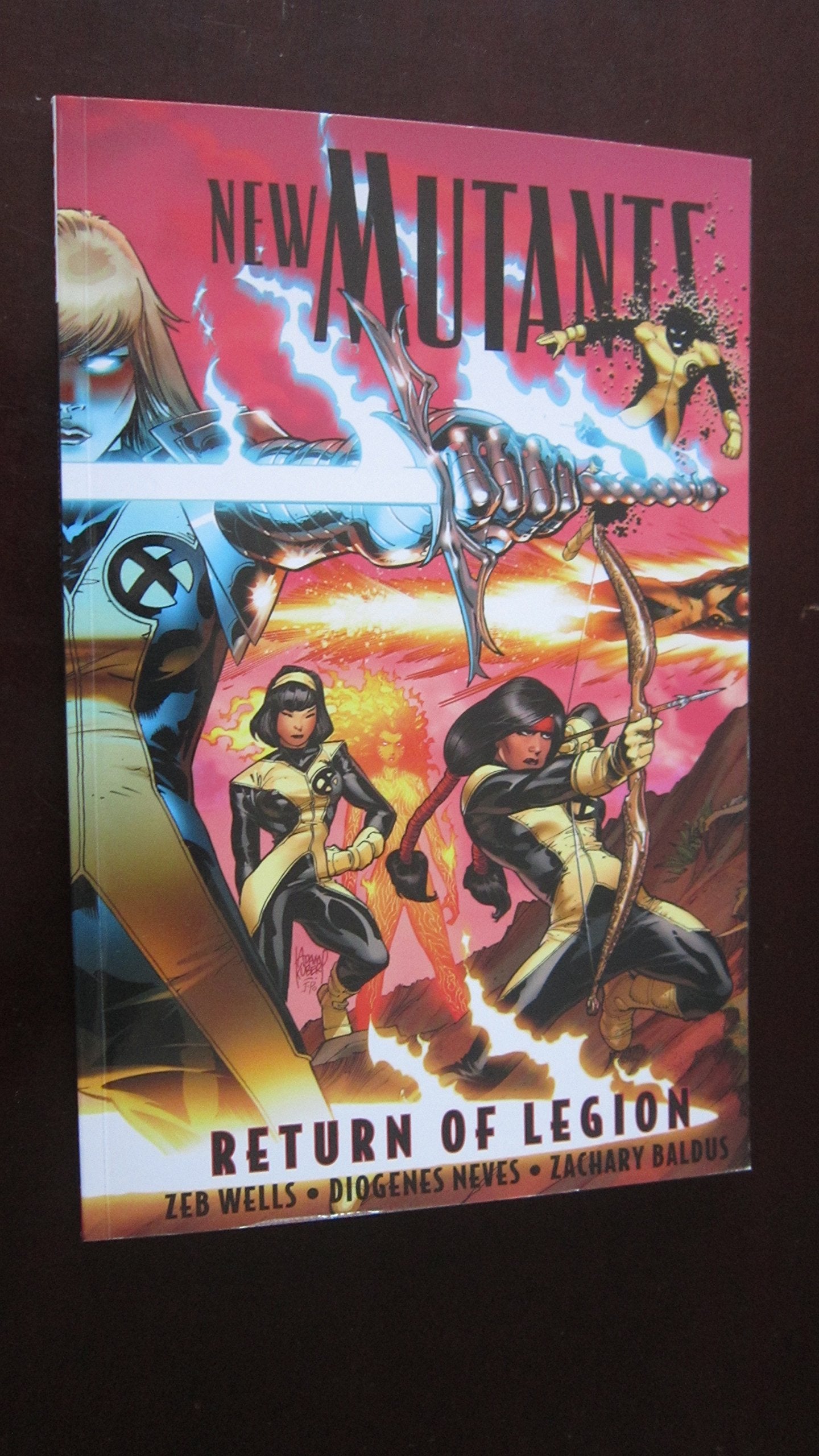 New Mutants - Volume 1: Return of Legion Manga