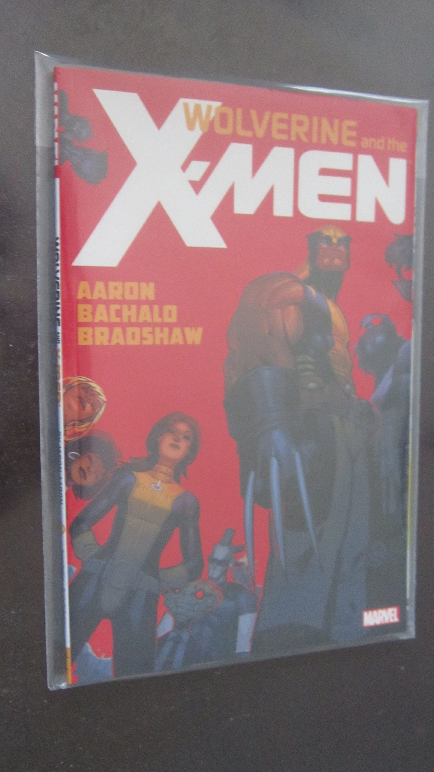 Wolverine & the X-Men by Jason Aaron - Volume 1 (Wolverine, 1, Band 1) Manga
