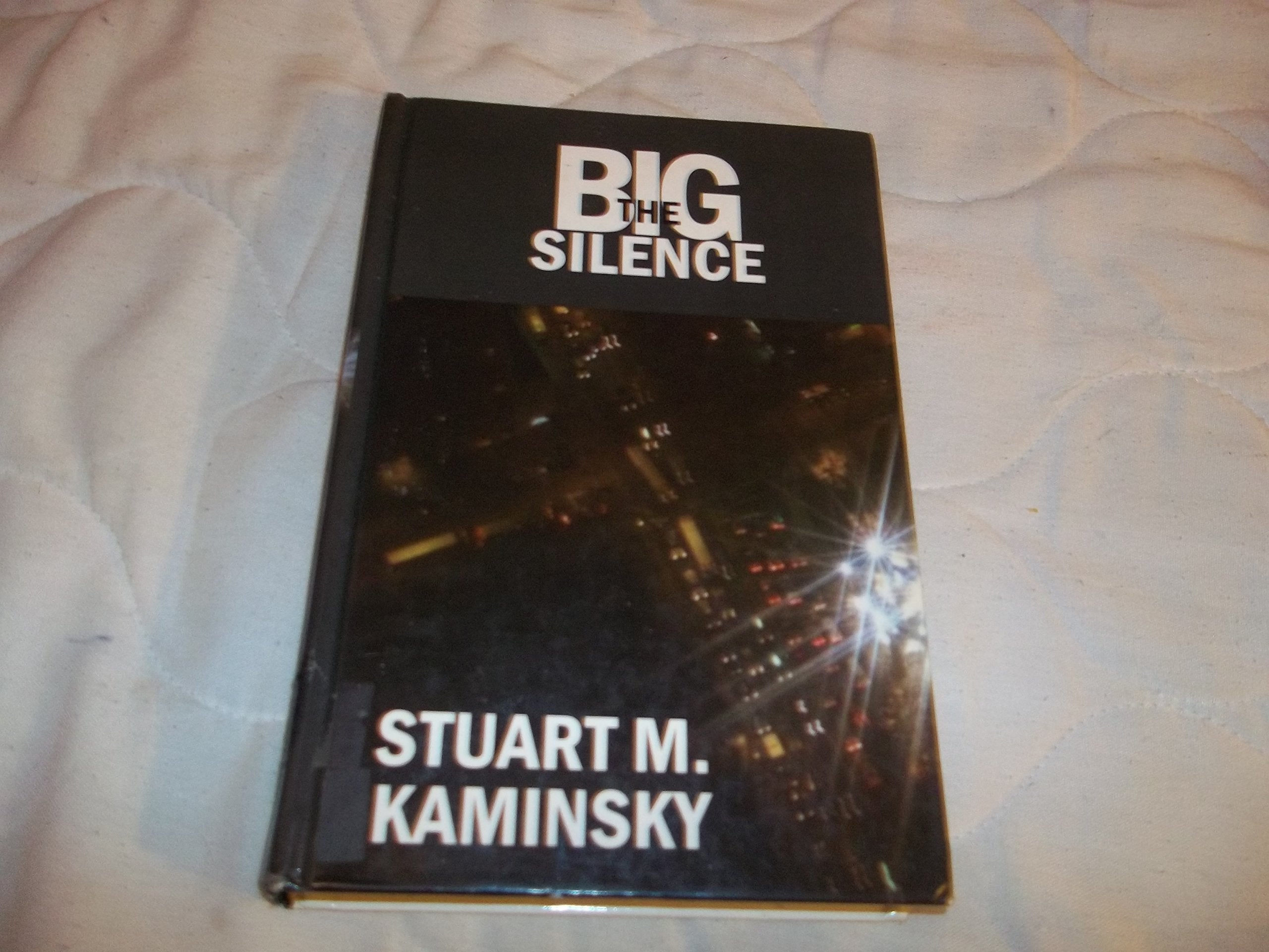 The Big Silence: An Abe Lieberman Mystery (Thorndike Press Large Print Basic Series) Action & Adventure