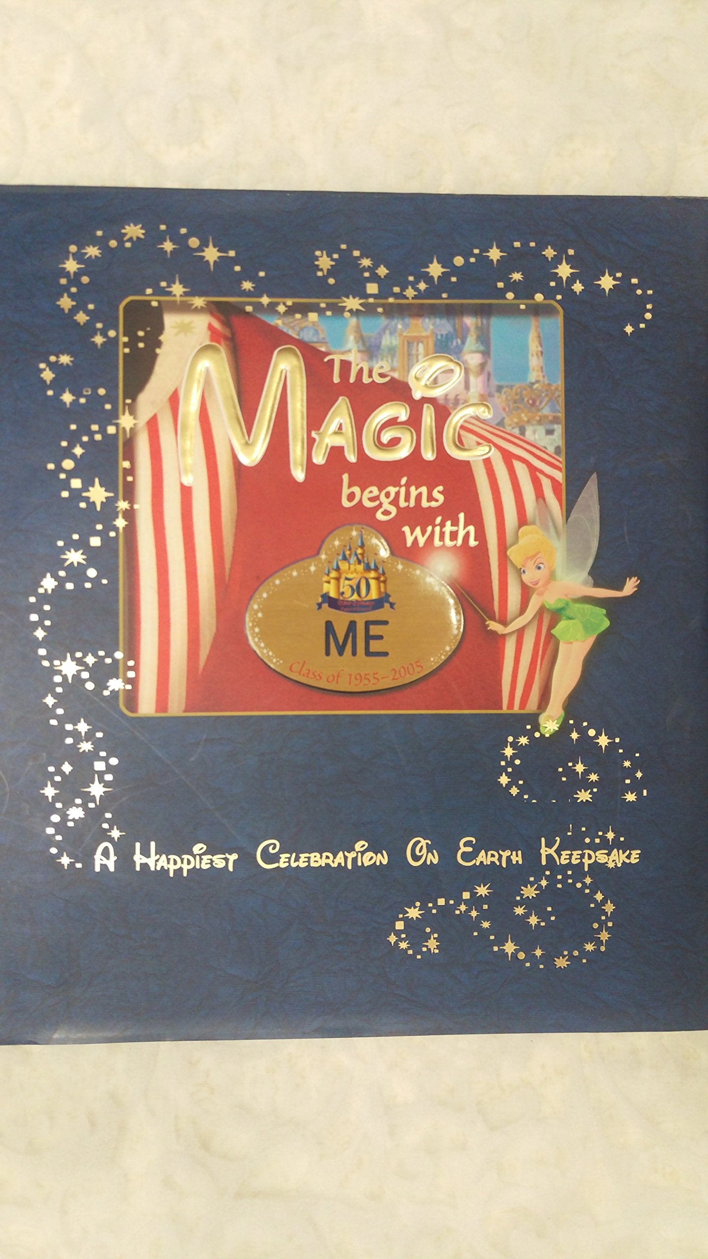 The Magic Begins with Me: A Happiest Celebration on Earth Keepsake (A Disney Parks Souvenir Book) Novels & Short Stories
