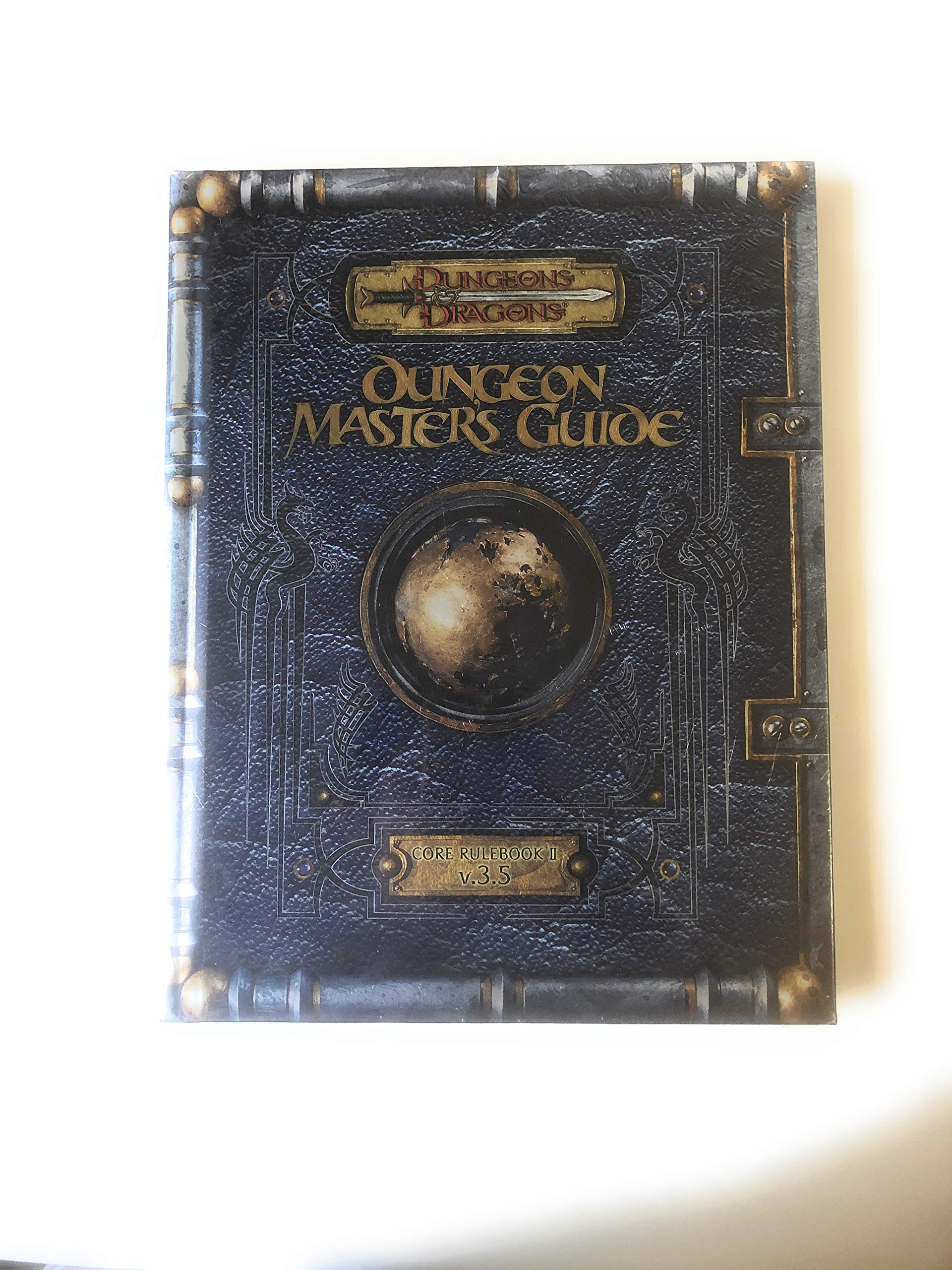 Dungeon Master's Guide: Core Rulebook II V.3.5 book